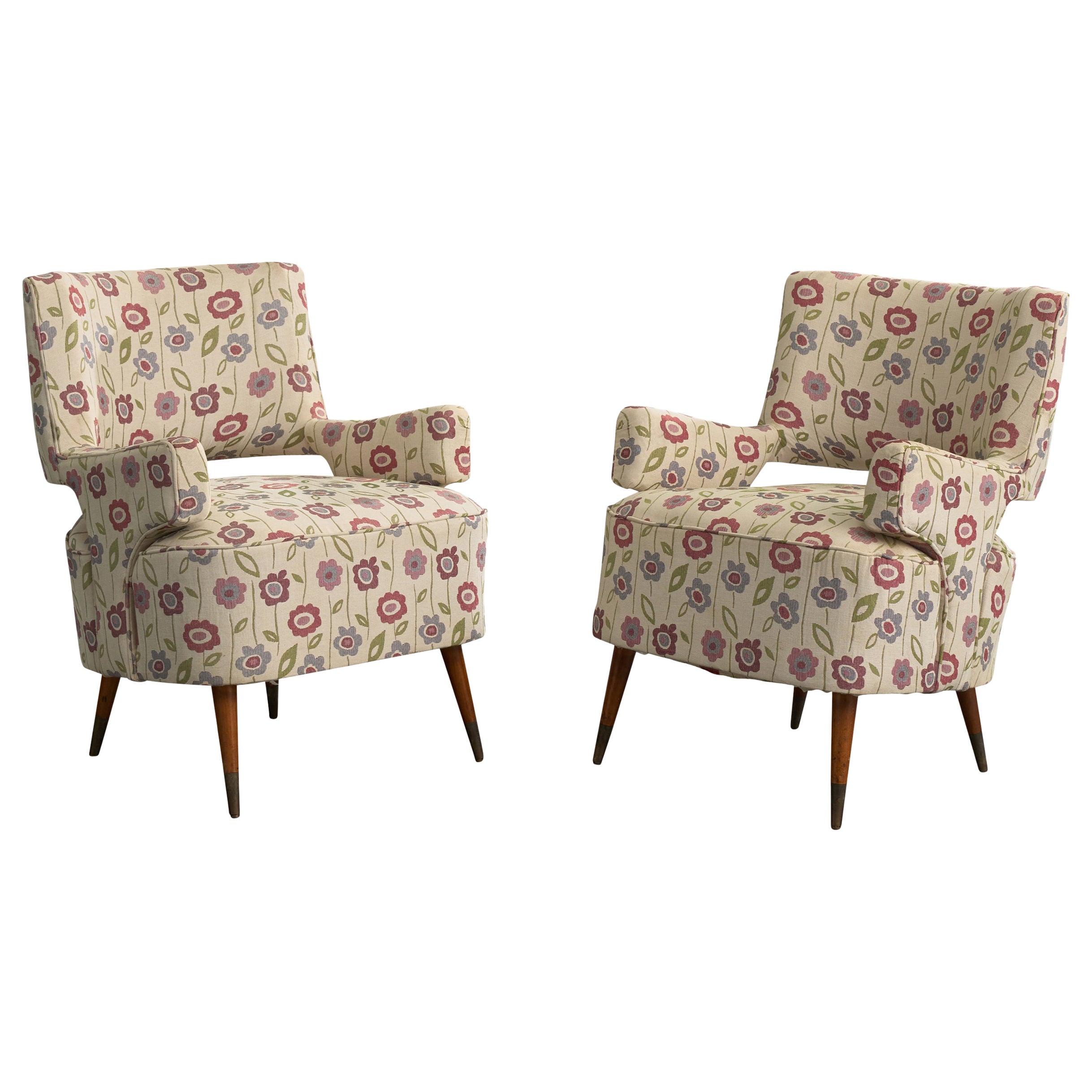 Englander & Bonta, Lounge Chairs, Fabric, Wood, Brass, Argentina, 1950s