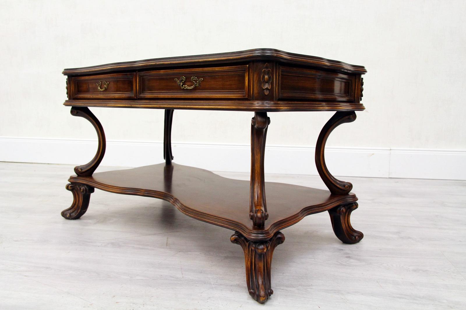 Condition: The table is in good condition according to the age and still has the charm of the 