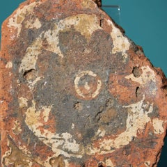 Englische Terrakottafliese aus dem 14. Jahrhundert Mittelalterliche Enkaustikfliese mit Blumen