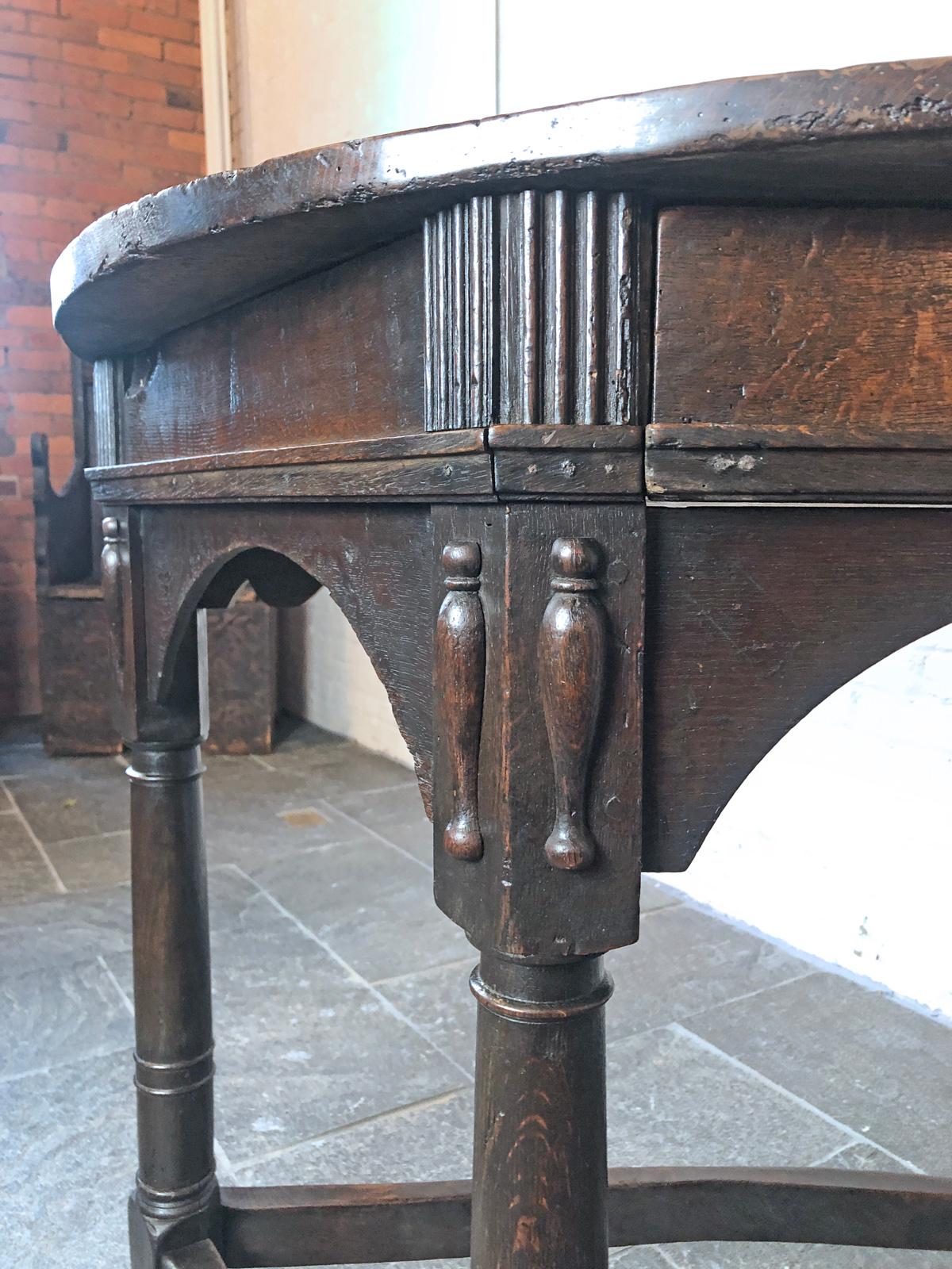 Inglés Siglo XVII Carlos I  Consola Demi-lune Roble en venta 5