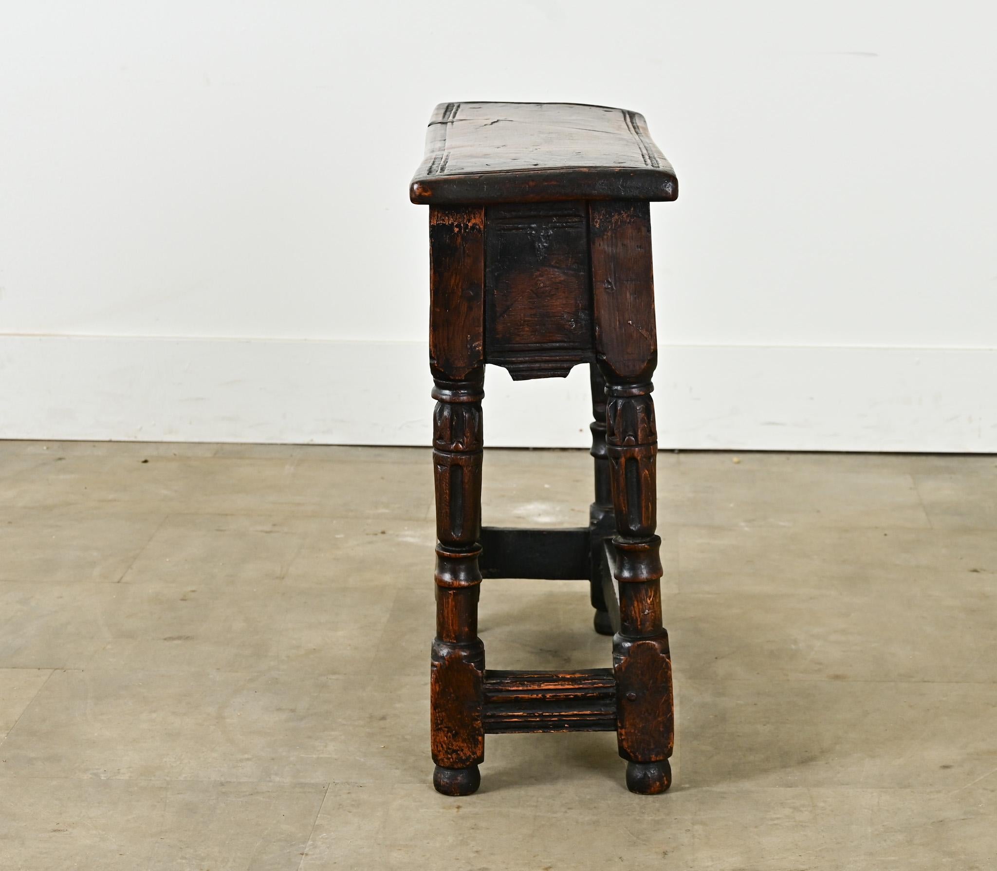 Chêne Tabouret anglais du 17e siècle de style Jacobean en vente