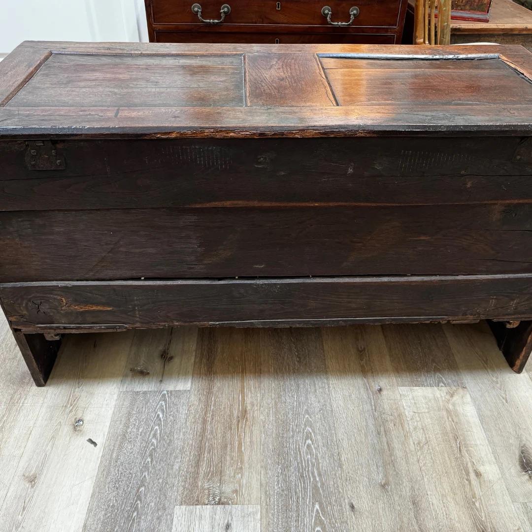 English 17th Century Joined Oak Linenfold Coffer, Stuart Period For Sale 1