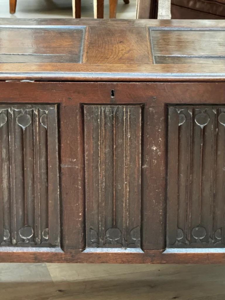 English 17th Century Joined Oak Linenfold Coffer, Stuart Period For Sale 4