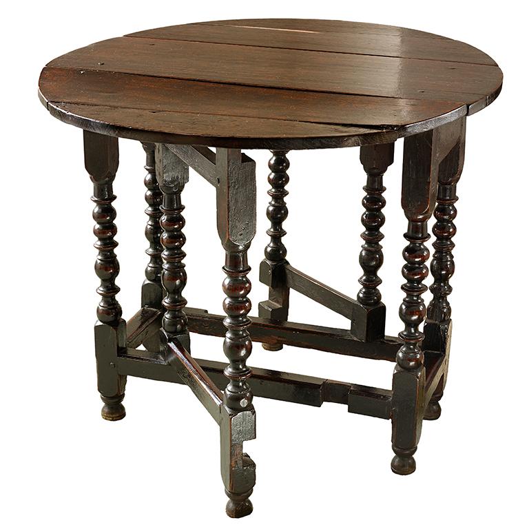 English 17th Century Oak Gateleg Table For Sale at 1stdibs