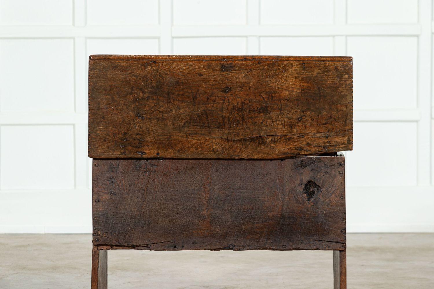 English 17thC Oak Marriage Coffer Chest in vendita 6