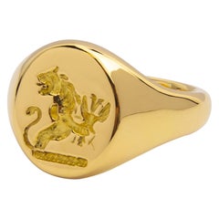 Bague chevalière anglaise en or jaune 18 carats