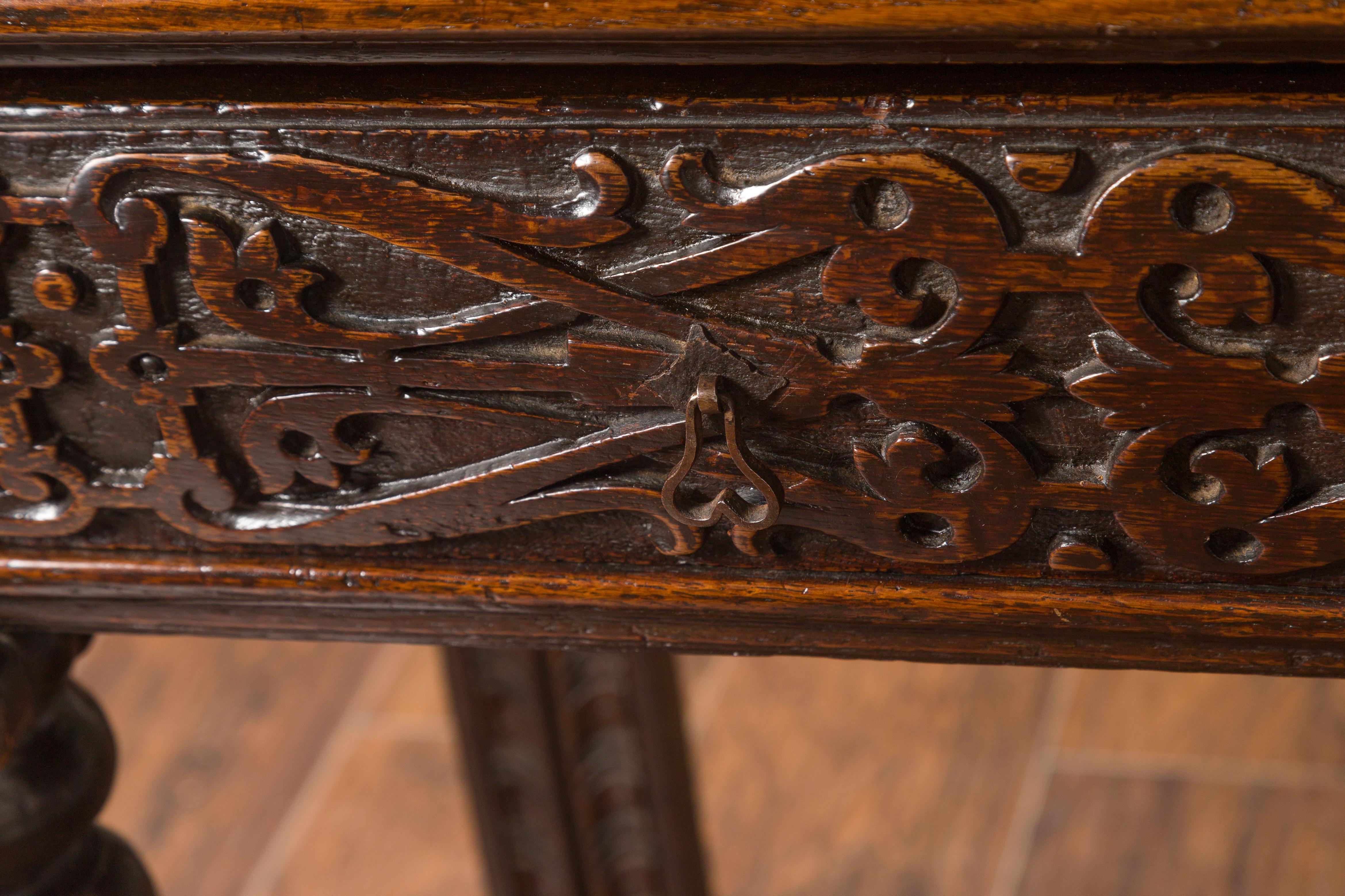 English 1800s George III Oak Console Table with Carved Drawer and Ionic Capitals For Sale 11
