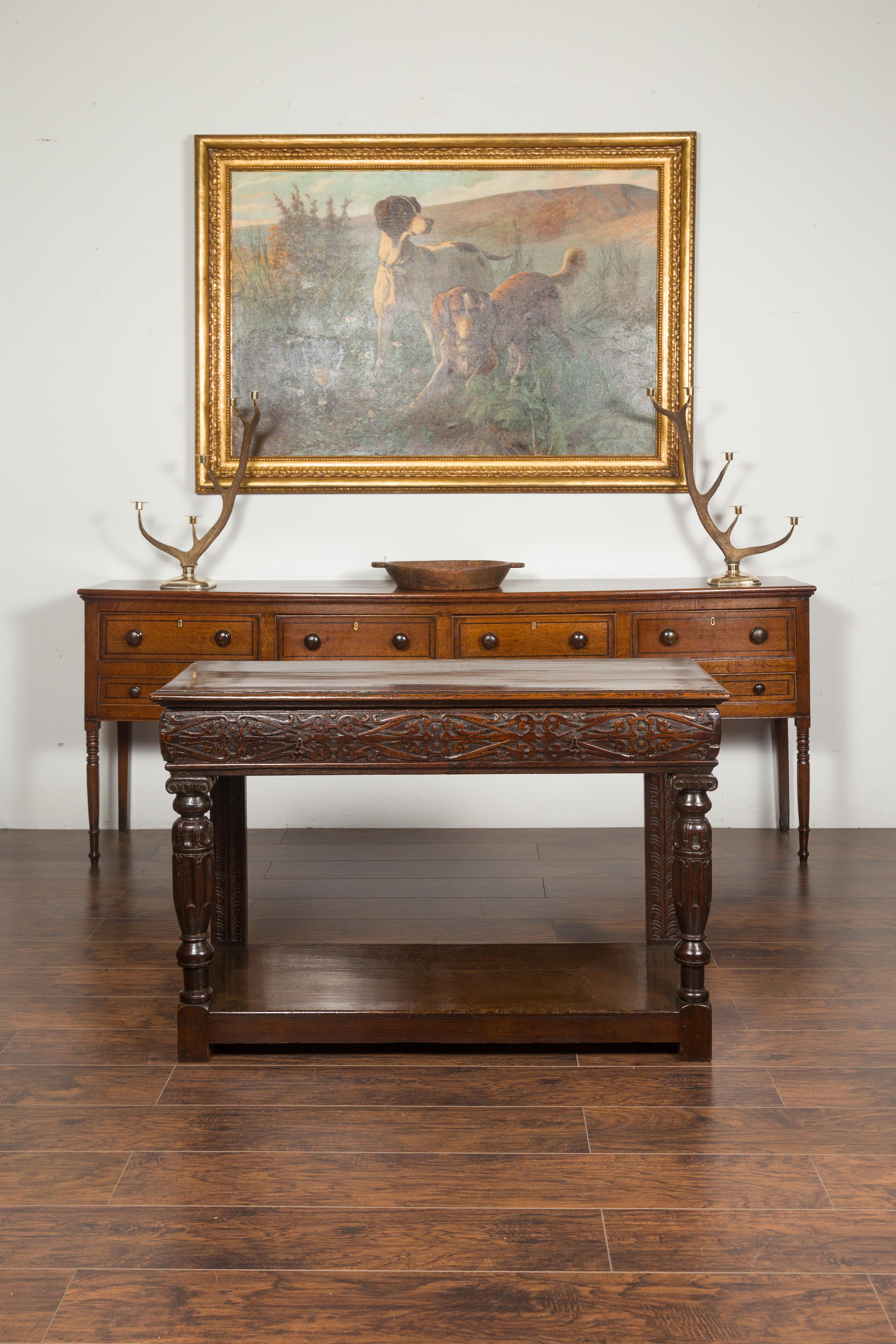 English 1800s George III Oak Console Table with Carved Drawer and Ionic Capitals For Sale 1