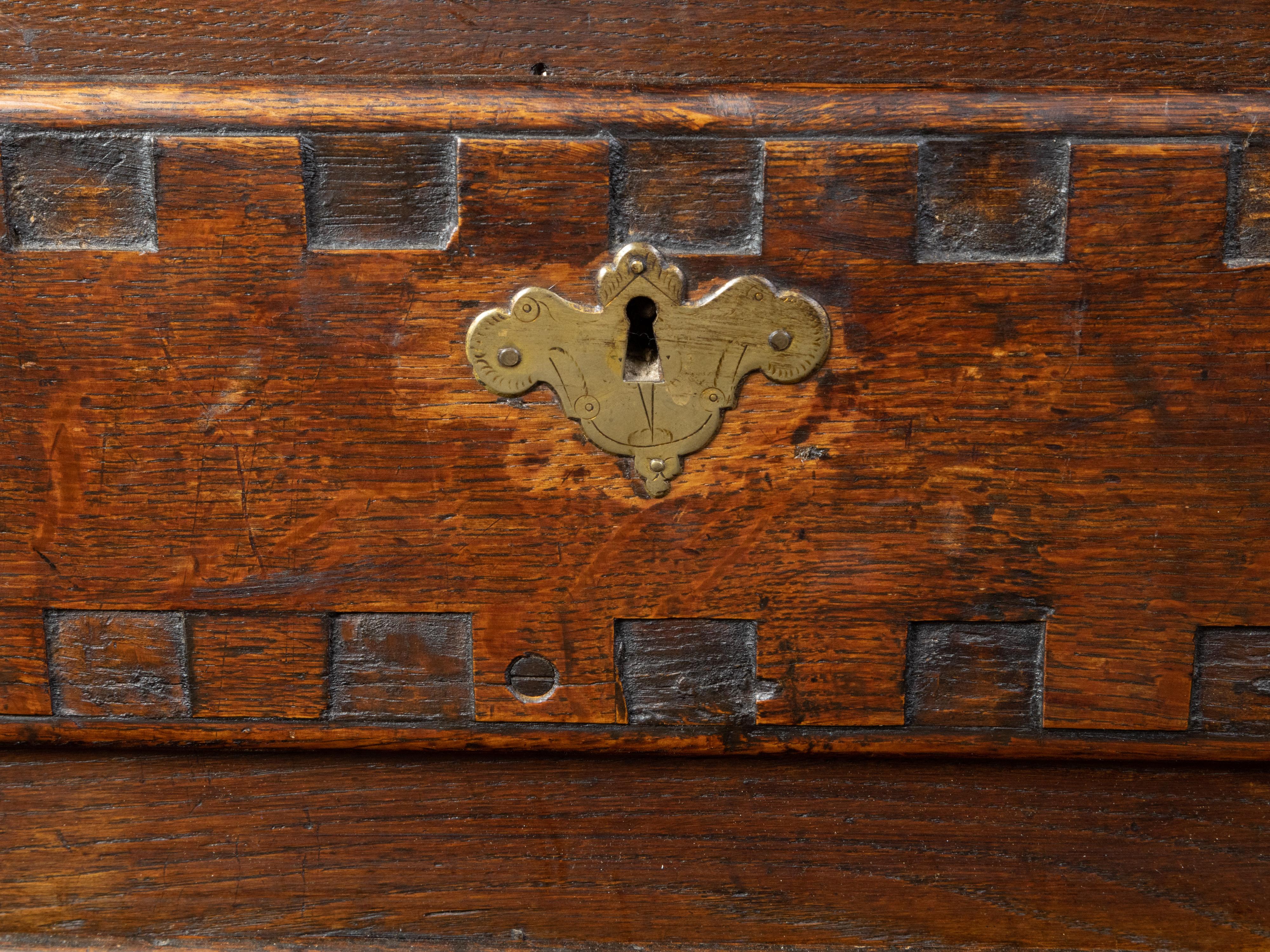 English 1800s Georgian Period Oak Five-Drawer Chest with Carved Square Motifs 5