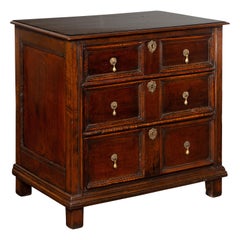 English 1800s Georgian Period Three-Drawer Oak Chest with Teardrop Pulls