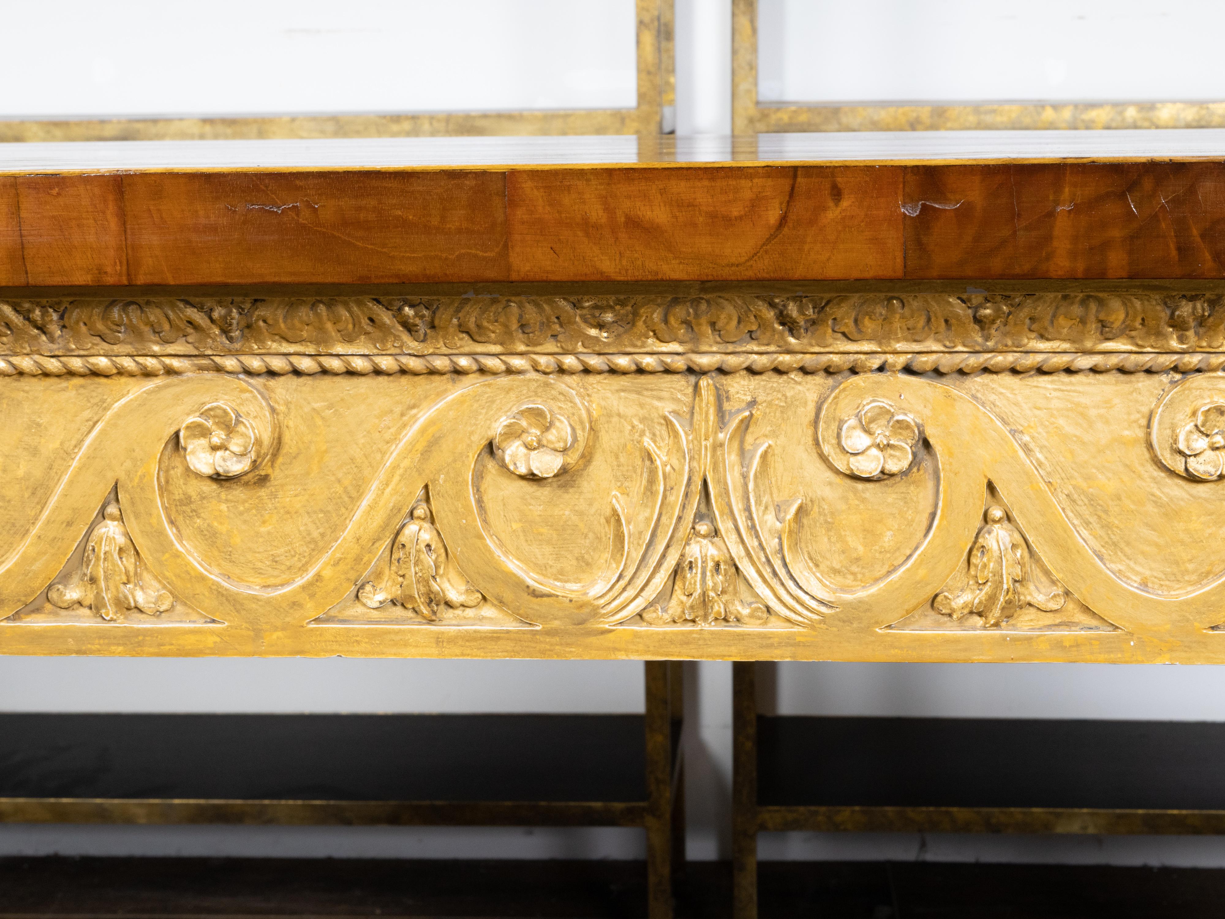 19th Century English 1800s Giltwood Console Table with Mahogany Top and Vitruvian Scrolls For Sale