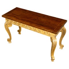 Table console anglaise en bois doré des années 1800 avec plateau en acajou et volutes vitruviennes