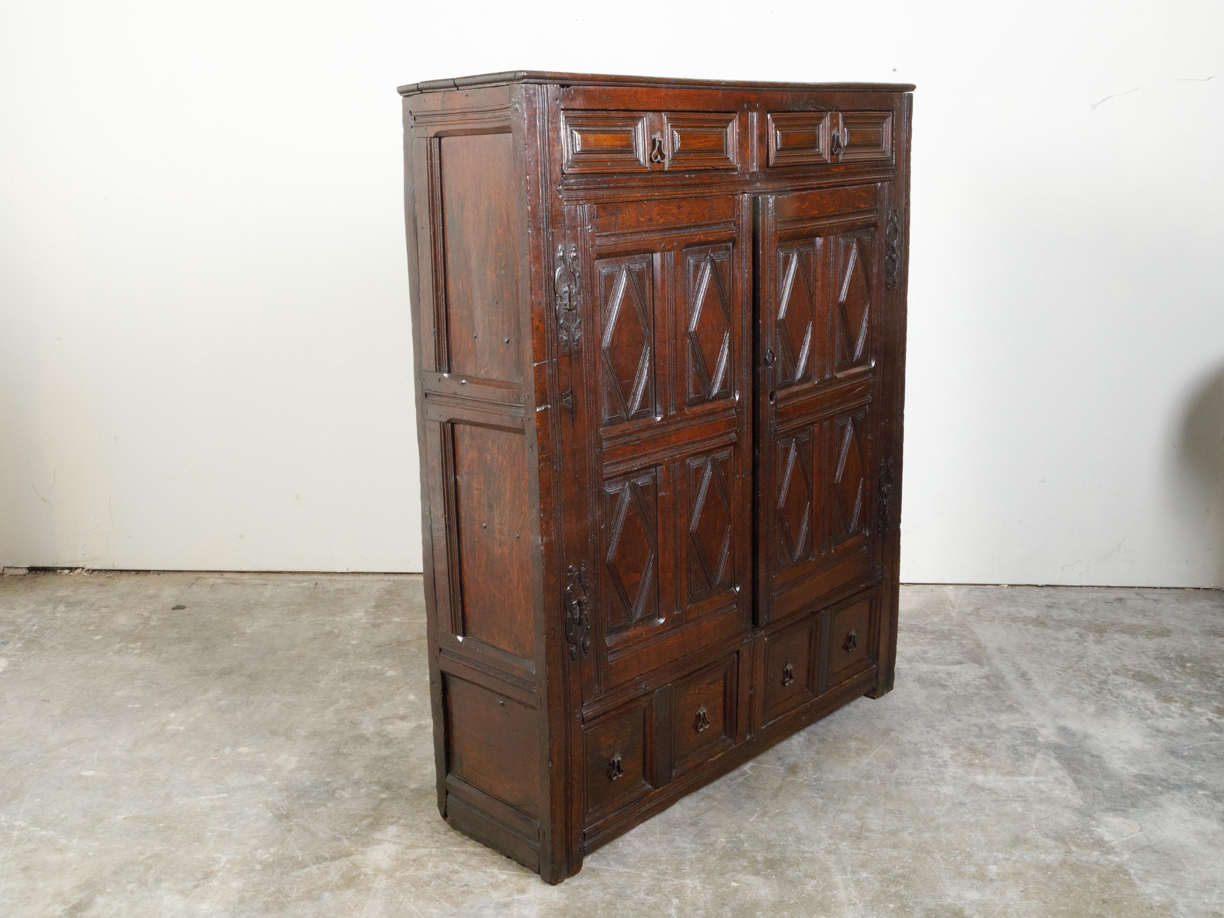 English 1800s Wooden Court Cupboard with Doors, Drawers and Diamond Motifs For Sale 3