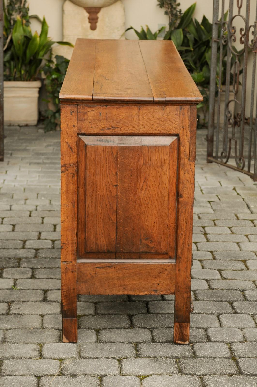 English 1820s Georgian Oak Enfilade with Drawers, Doors and Metal Hinges 7