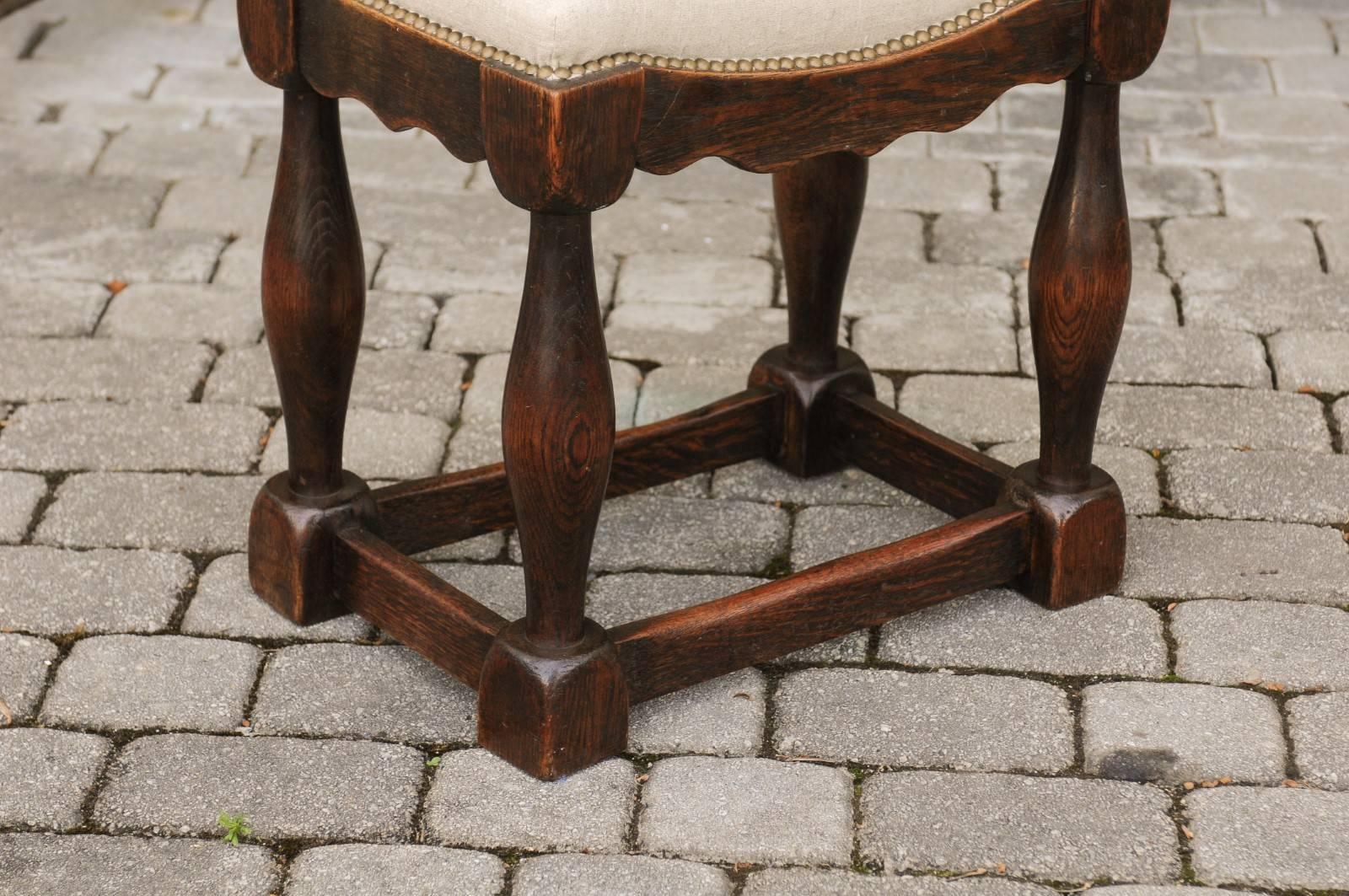 English 1820s Oak Saddle Seat Stool with Baluster Legs and New Upholstery In Good Condition In Atlanta, GA
