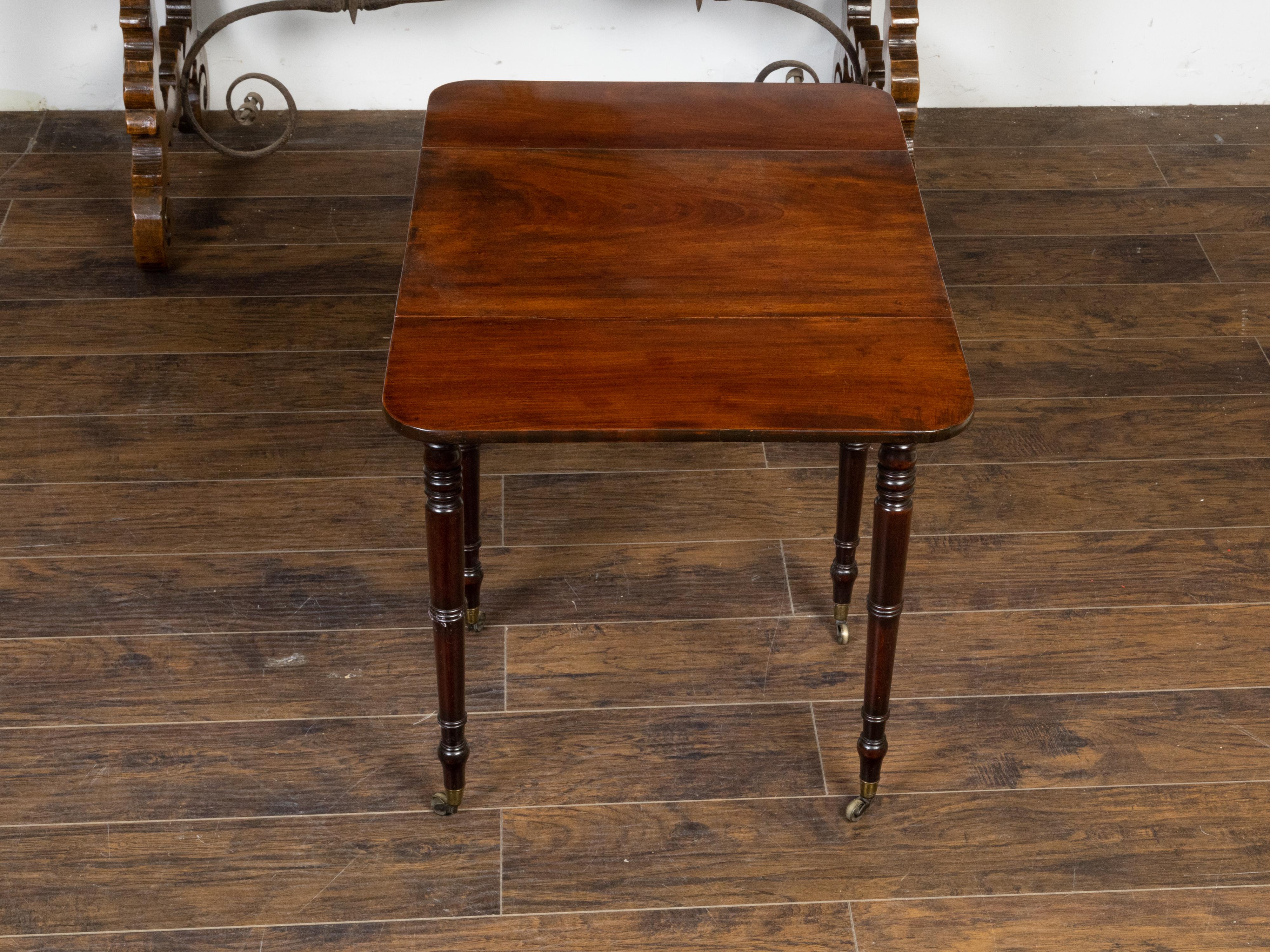 English 1820s Regency Period Mahogany Pembroke Table with Drawer and Turned Legs 1