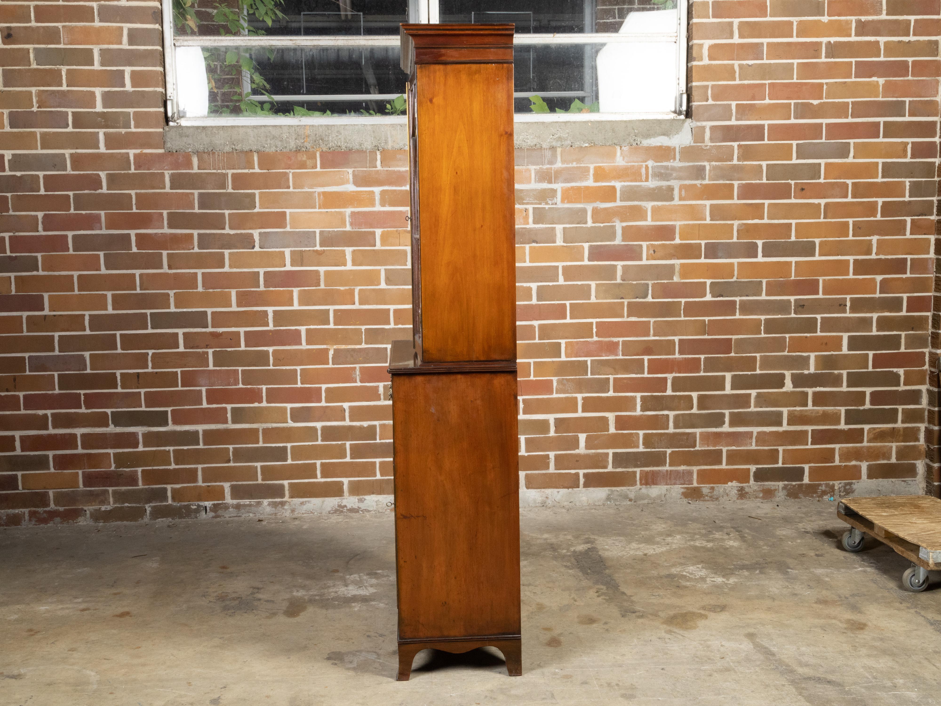 19th Century English 1840s Mahogany Veneered Vitrine Cabinet with Glass Doors and Drawers For Sale