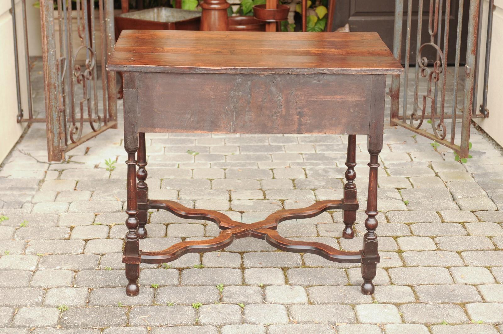 19th Century English 1840s Oak Side Table with Turned Legs and Curving X-Form Cross Stretcher