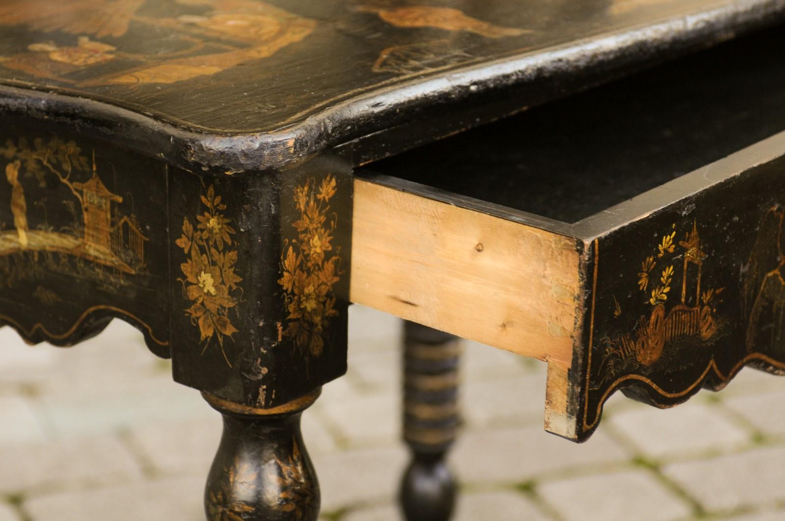 English 1850s Chinoiserie Table with Ebonized Wood and Hand Painted Décor 9