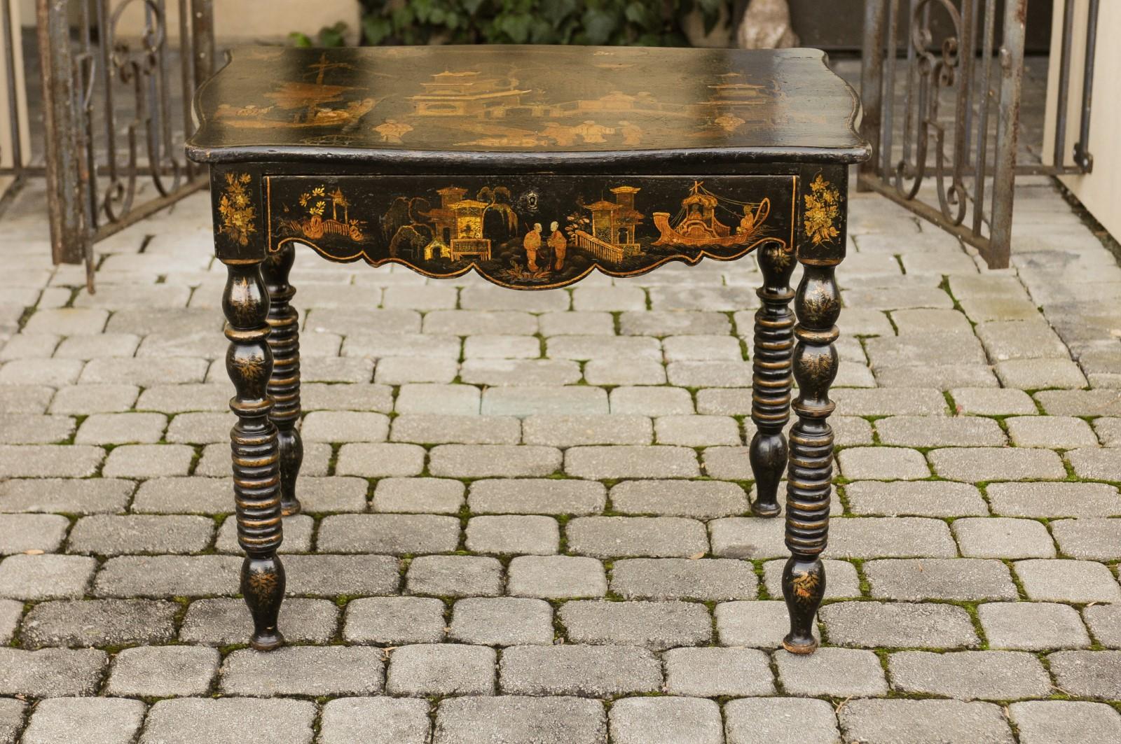 English 1850s Chinoiserie Table with Ebonized Wood and Hand Painted Décor 15