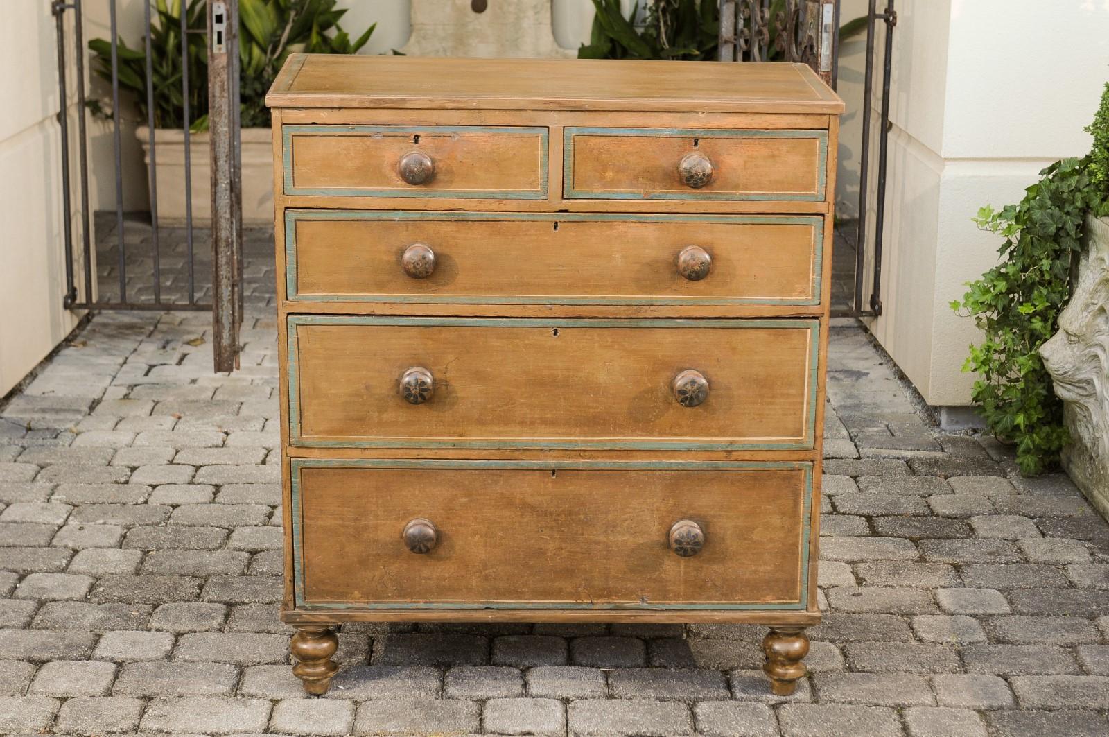 English 1850s Painted Wood Five-Drawer Chest with Turned Feet and Patina 5