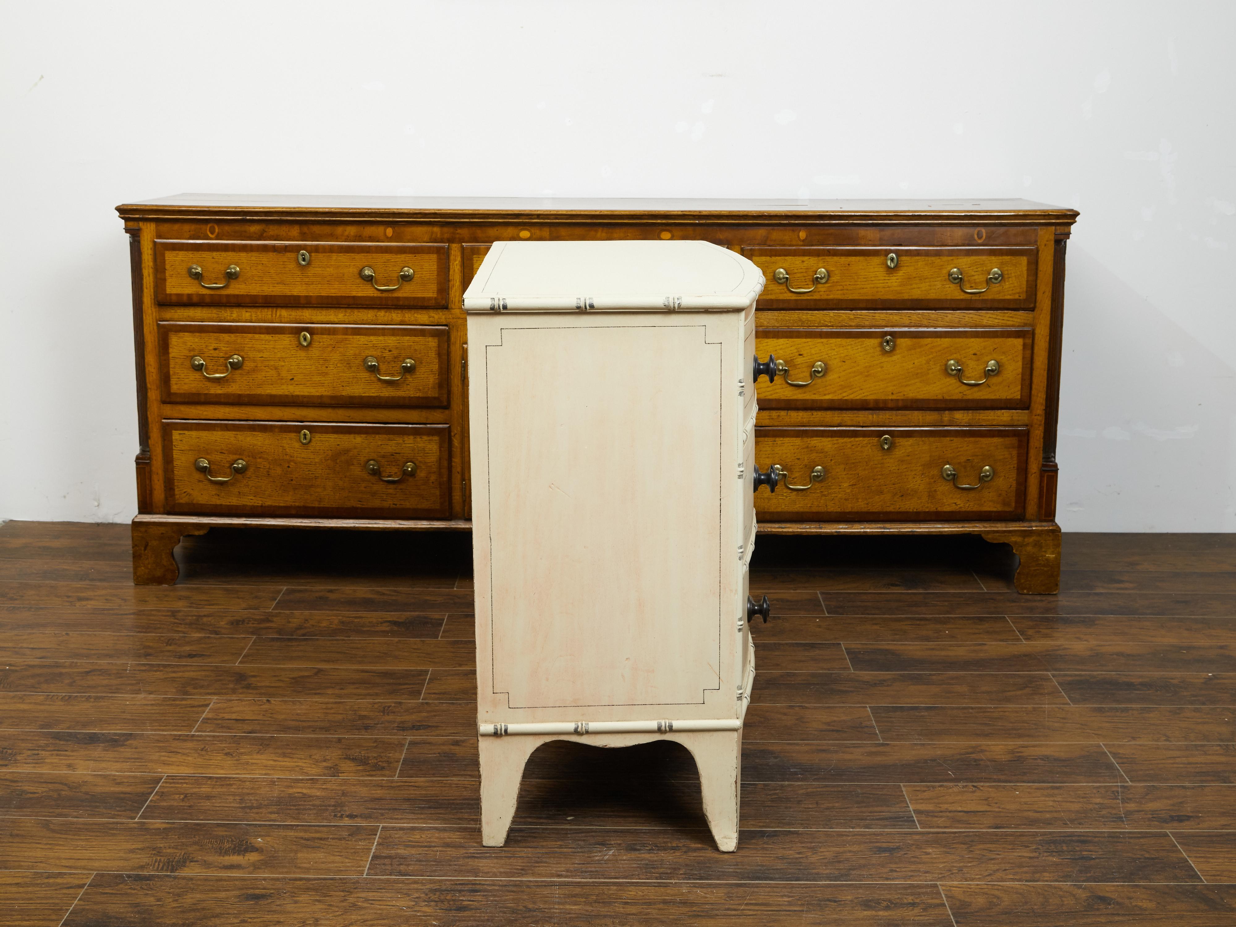 English 1850s Painted Wood Four-Drawer Bow Front Chest with Faux Bamboo Motifs 3