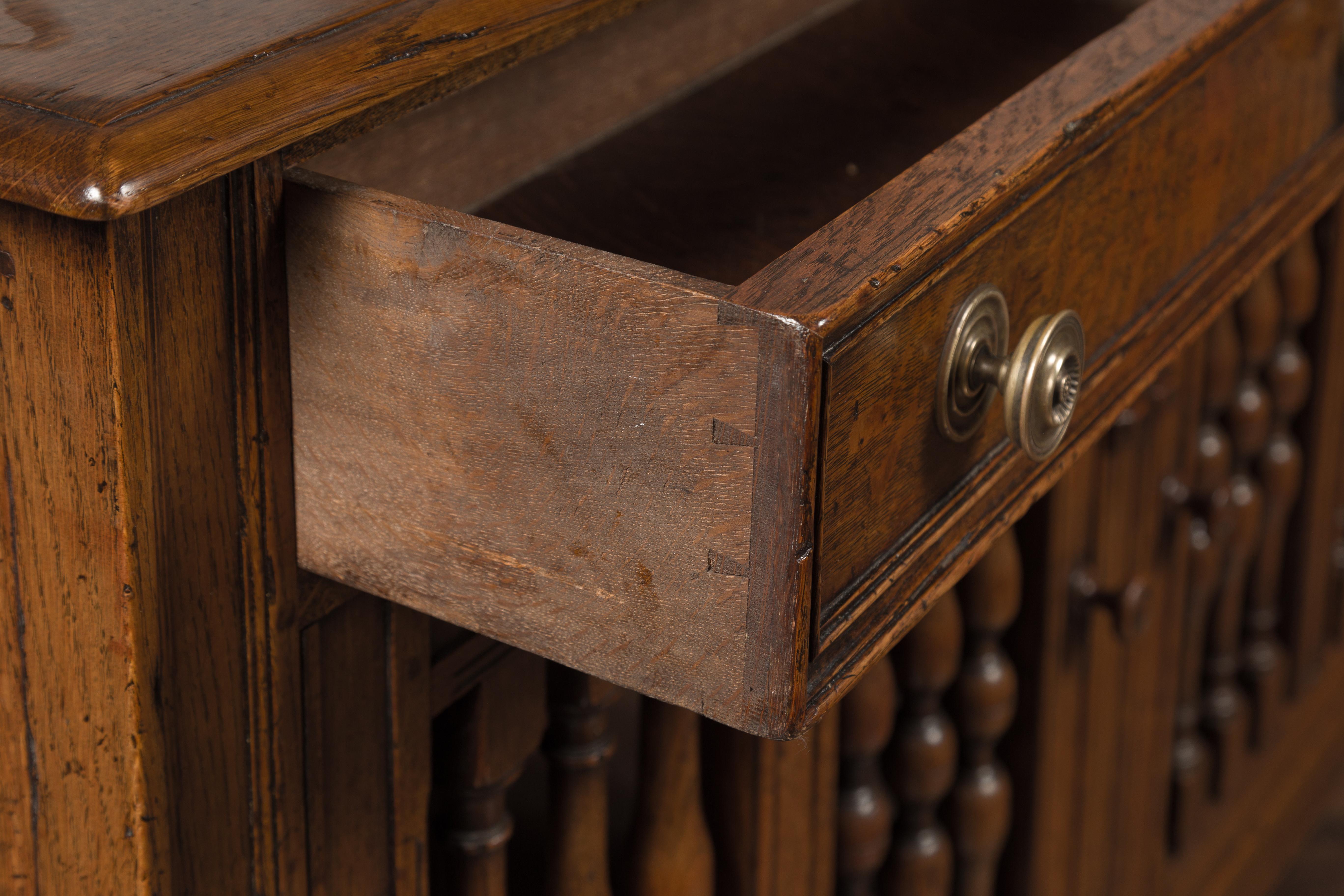 English 1860s Oak Buffet with Two Drawers, Two Doors and Baluster Motifs 6