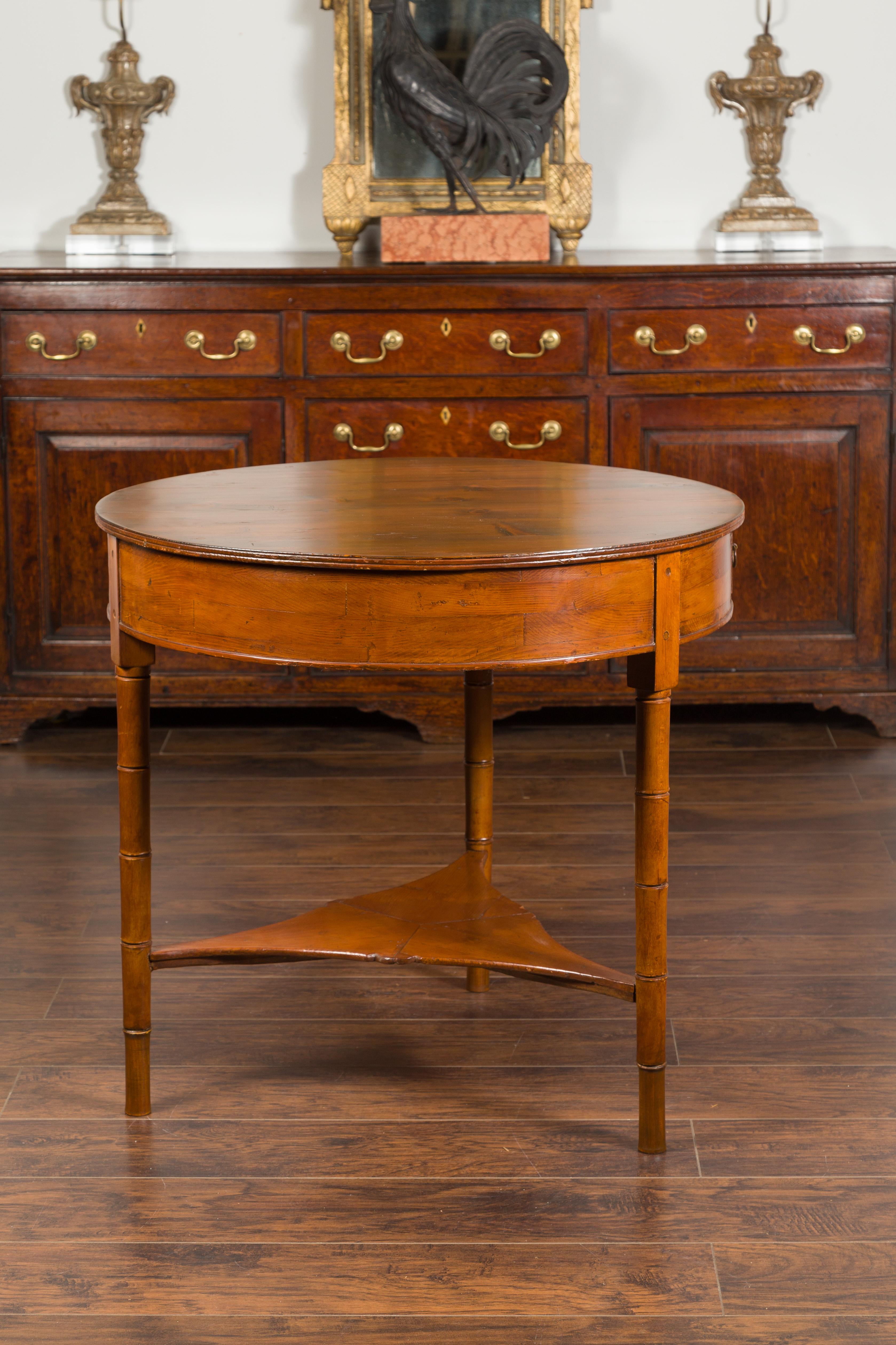 English 1860s Pine Center Table with Partitioned Drawer and Faux Bamboo Legs For Sale 7
