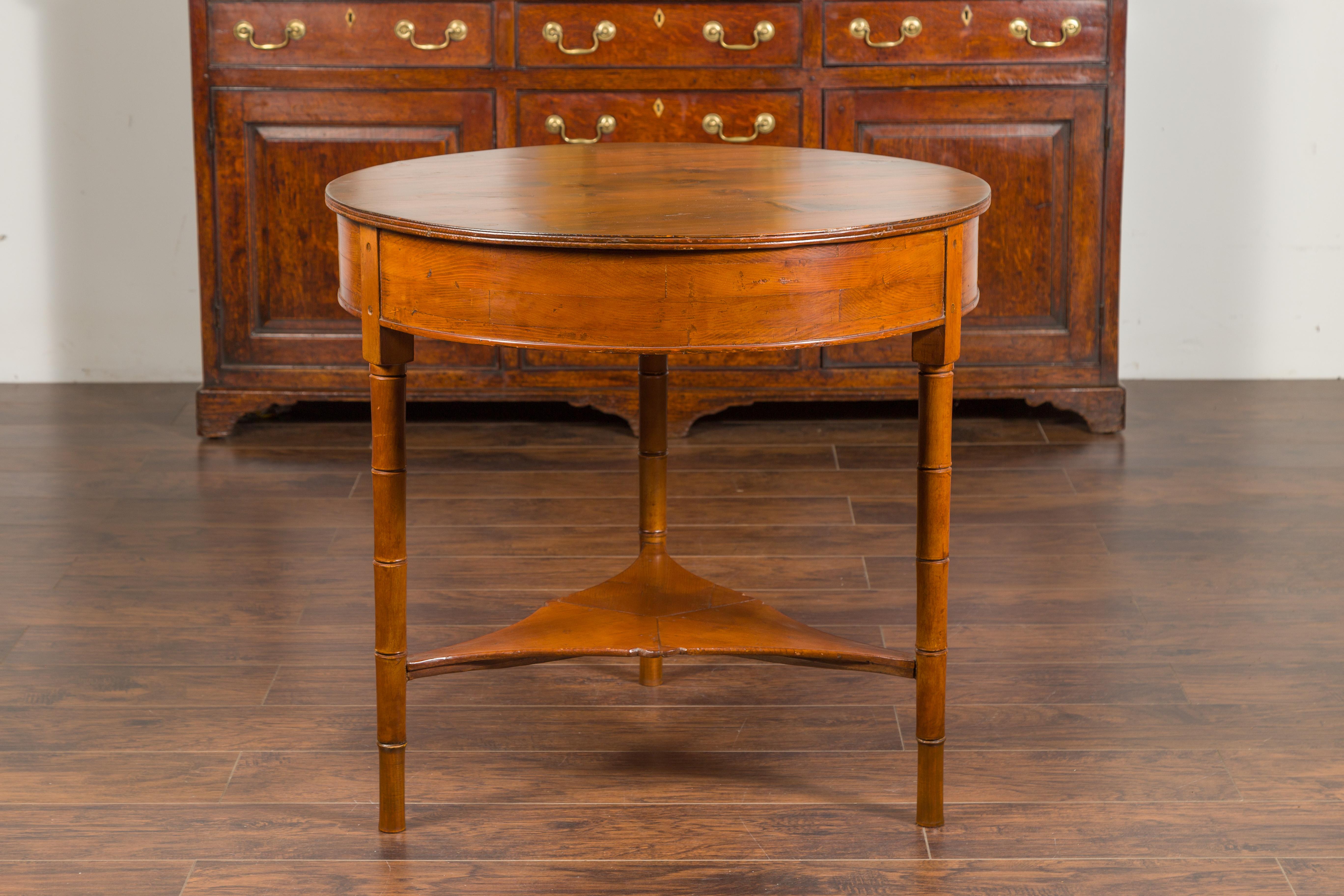 English 1860s Pine Center Table with Partitioned Drawer and Faux Bamboo Legs For Sale 8
