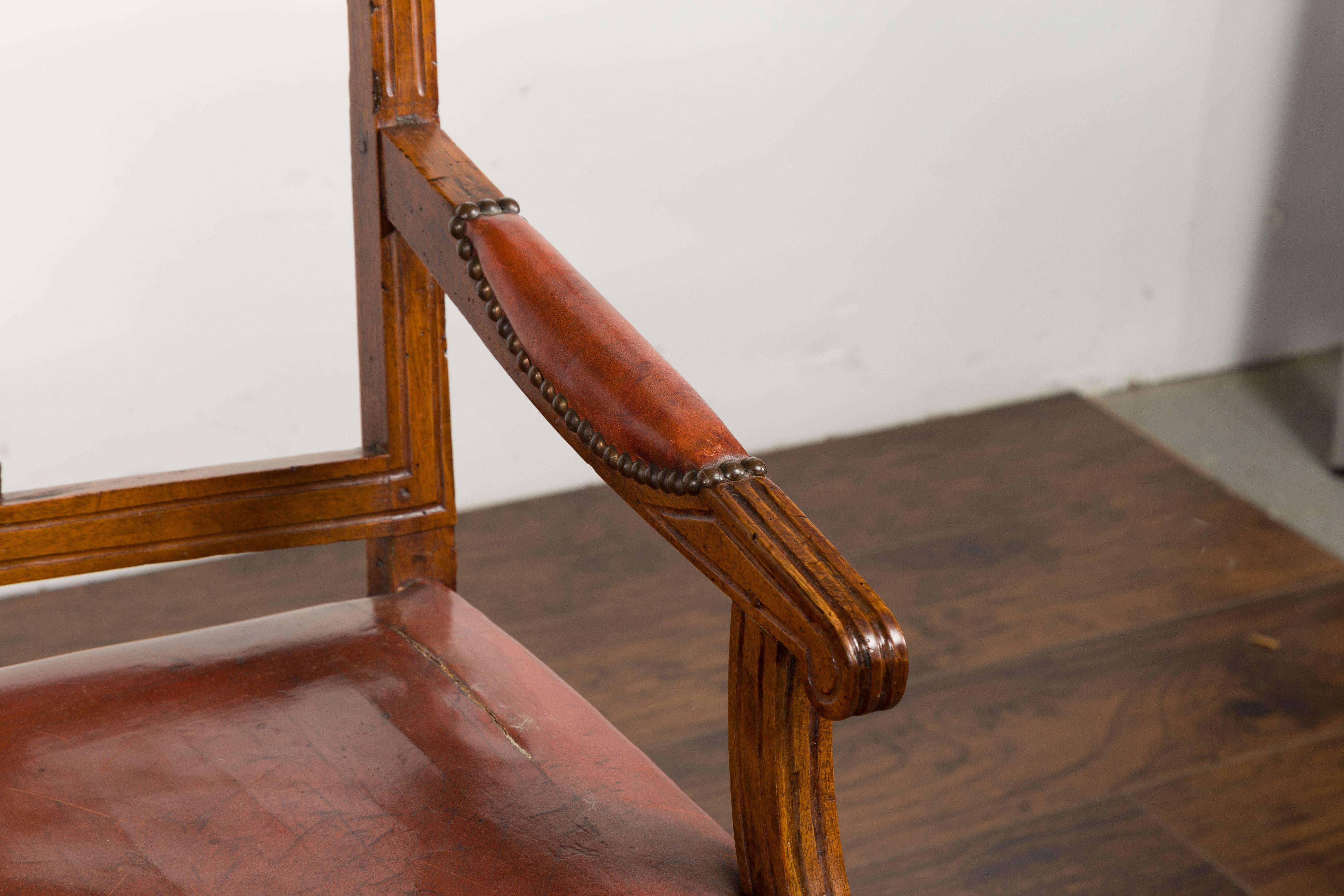 English 1860s Walnut Three-Seat Bench with Leather Seat and Carved Splats 6