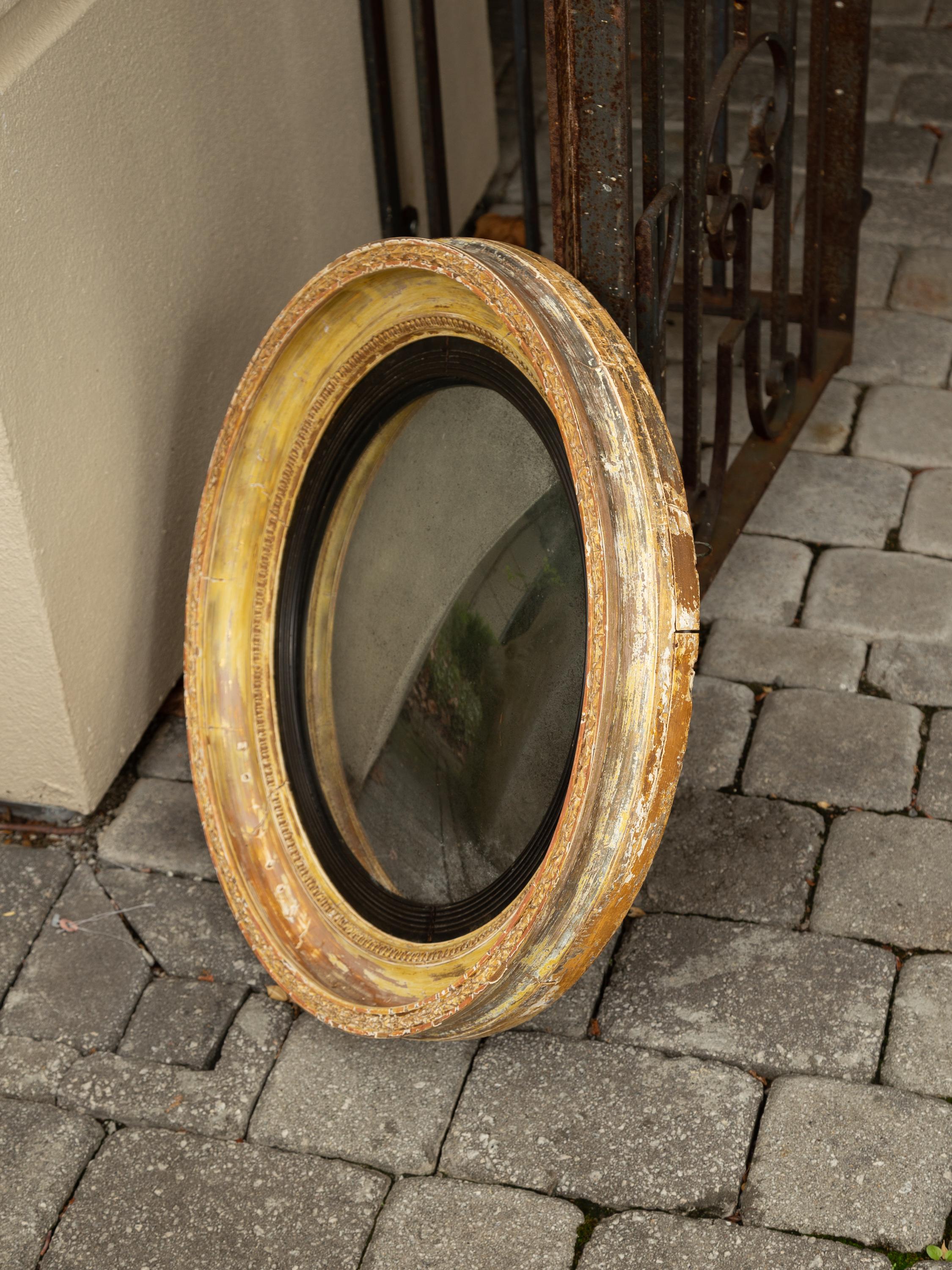 English 1870s Distressed Wood Convex Bullseye Mirror with Ebonized Accents 8
