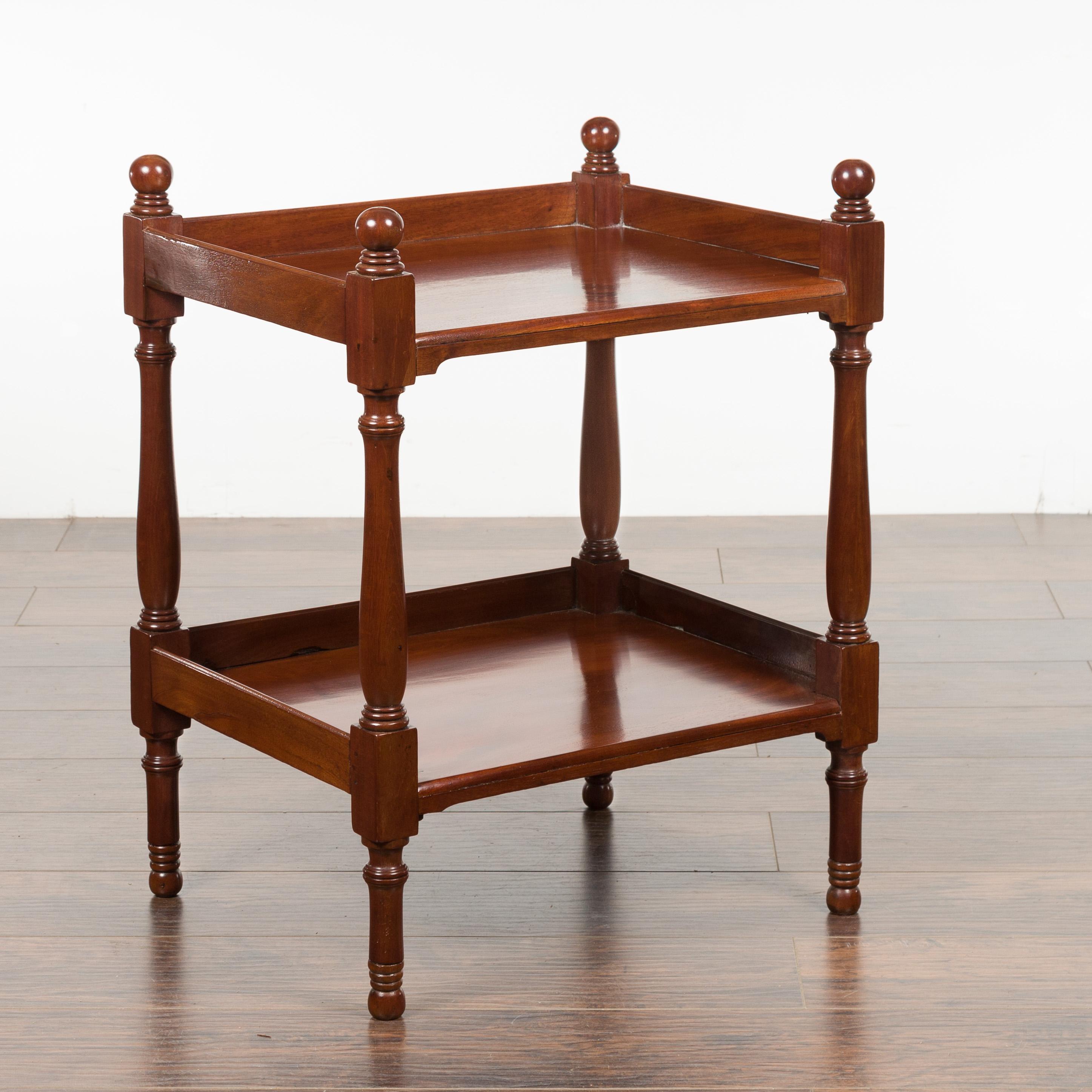 English 1870s Mahogany Tiered Table with Turned Legs and Low Shelf and Finials 5
