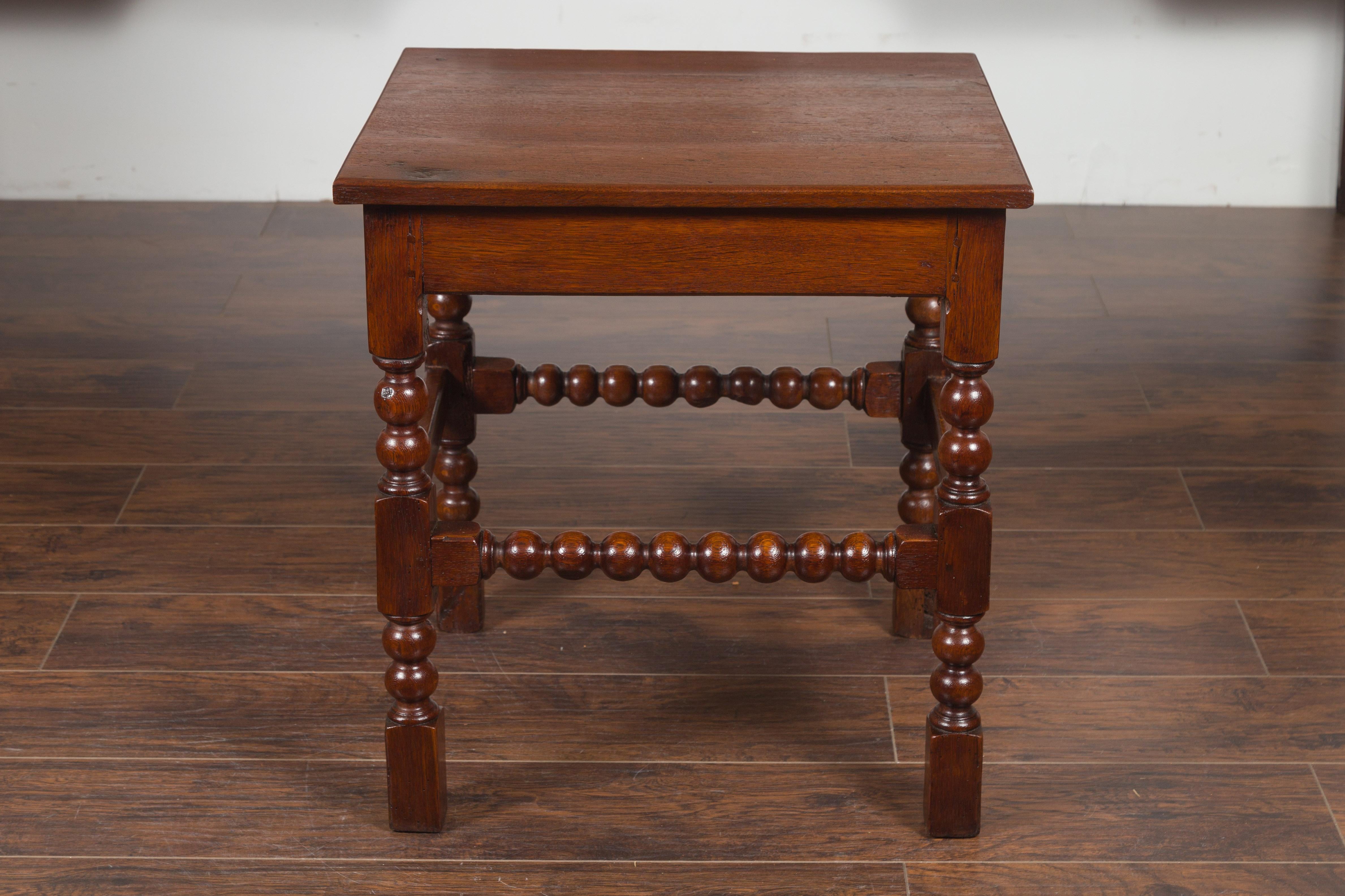 English 1870s Oak Bobbin Leg Side Table with Single Drawer and Stretchers For Sale 5