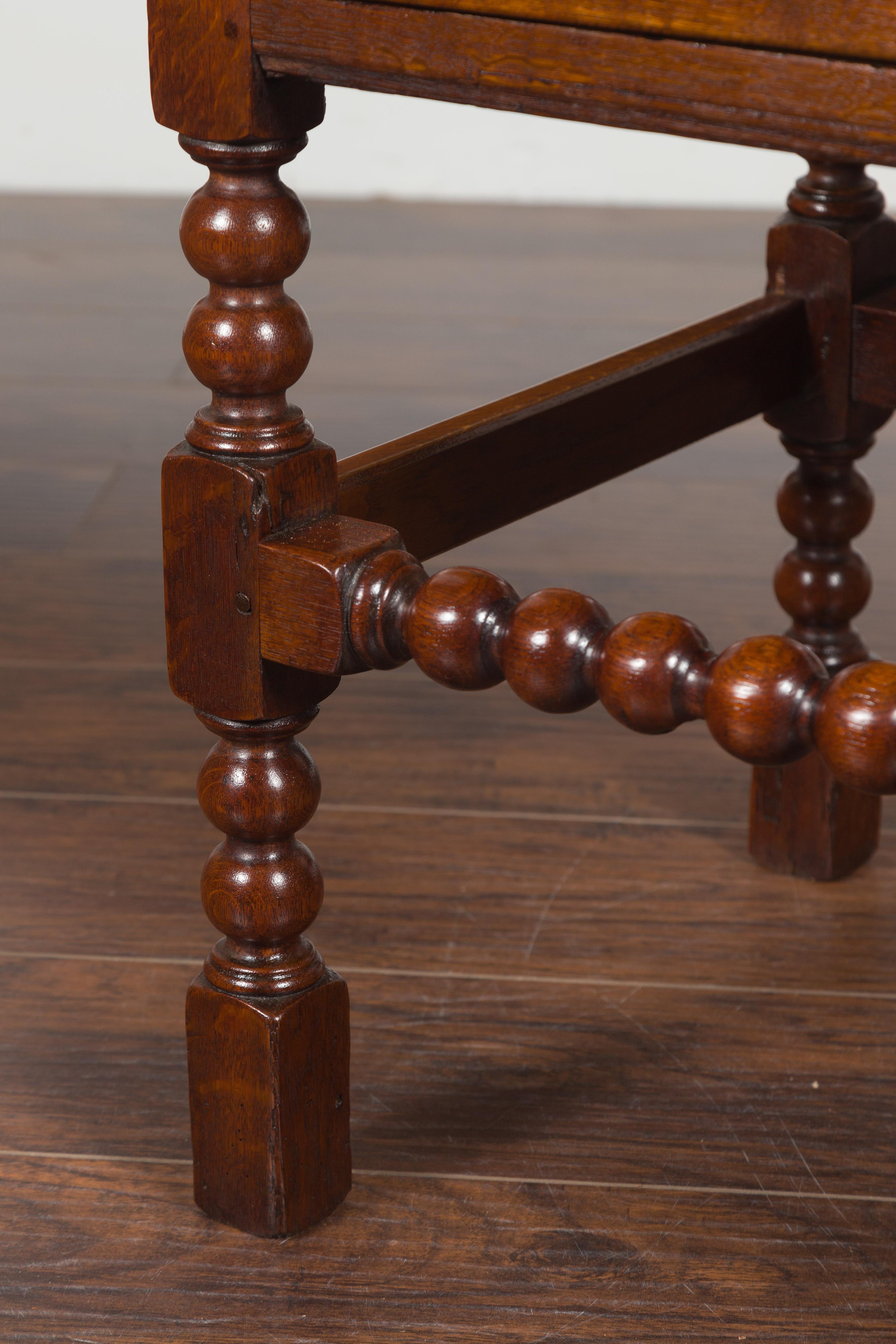 English 1870s Oak Bobbin Leg Side Table with Single Drawer and Stretchers In Good Condition For Sale In Atlanta, GA
