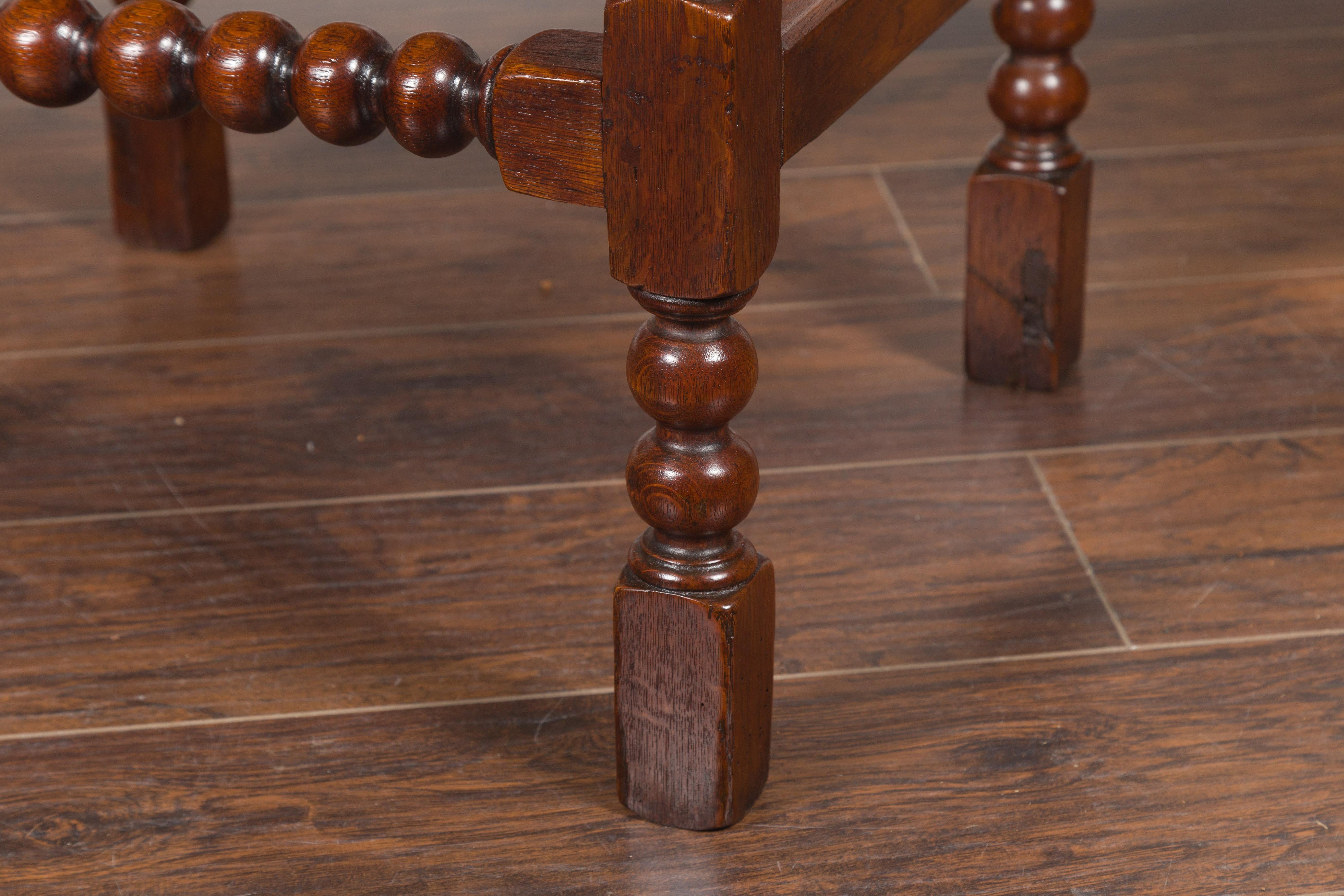 19th Century English 1870s Oak Bobbin Leg Side Table with Single Drawer and Stretchers For Sale