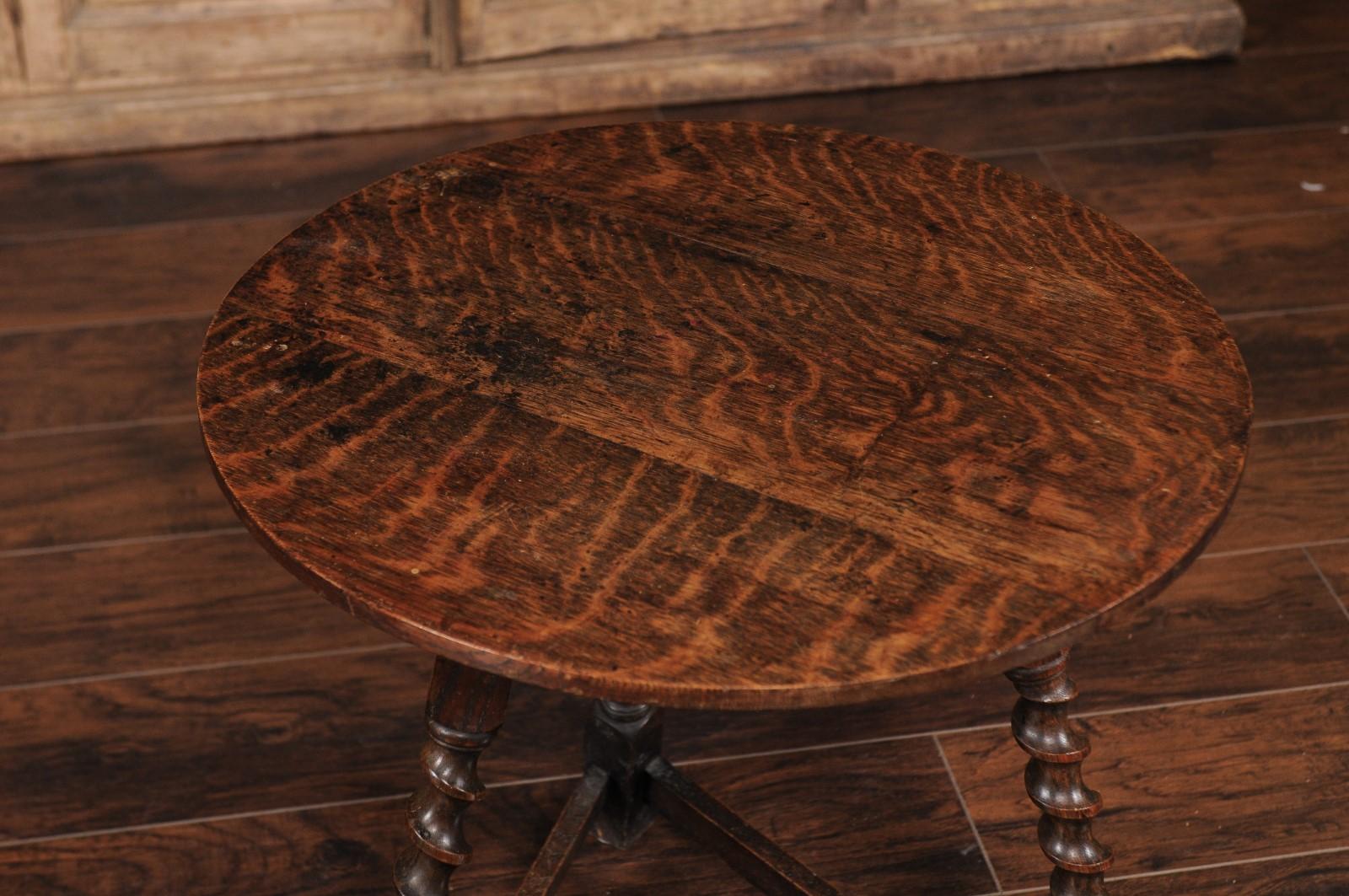 19th Century English 1870s Oak Cricket Table with Barley Twist Legs and Side Stretchers