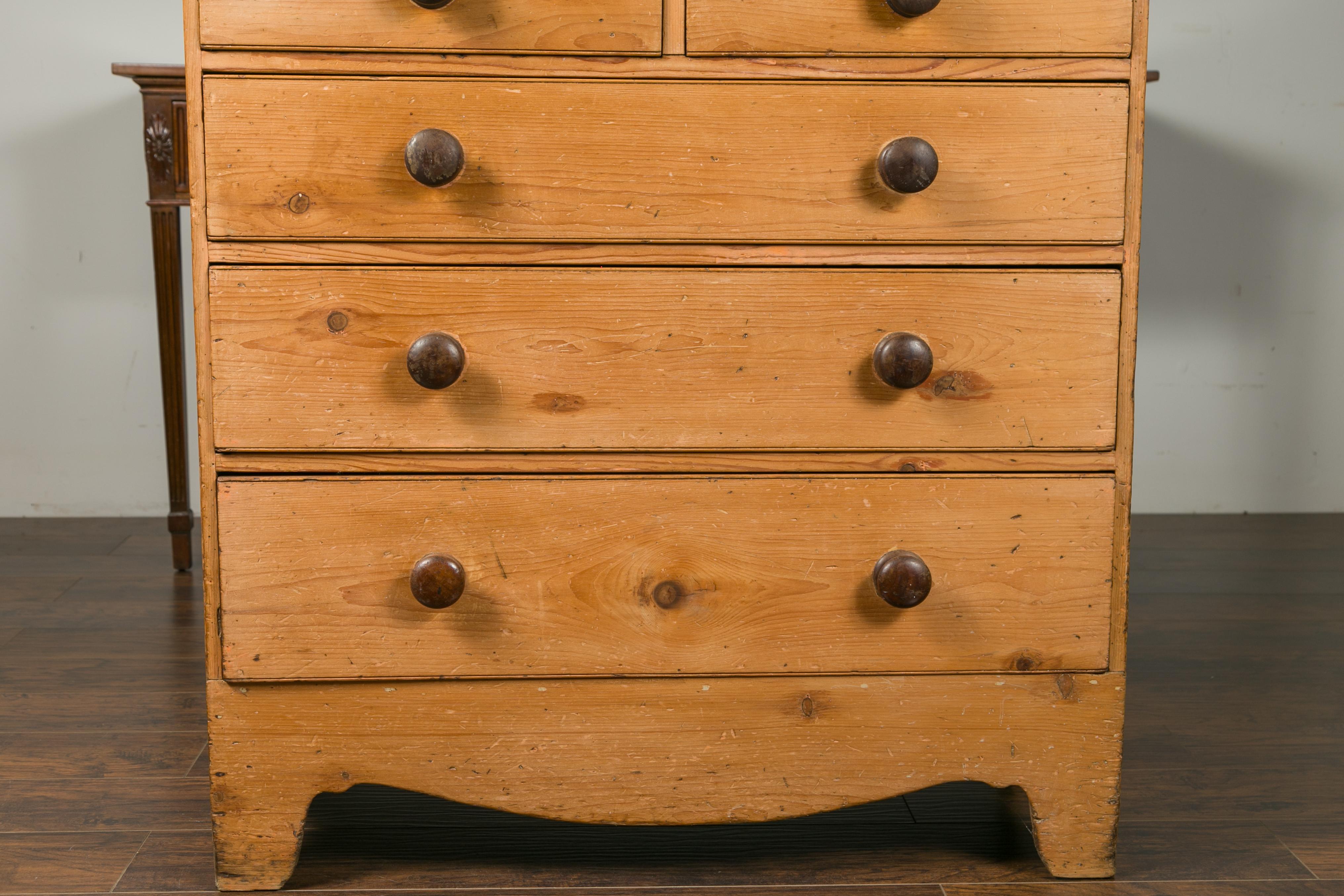 English 1870s Pine Five-Drawer Chest with Valanced Apron and Wooden Pulls 5