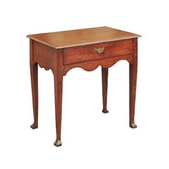 English 1870s Small Oak Side Table with Scalloped Apron, Drawer and Club Feet