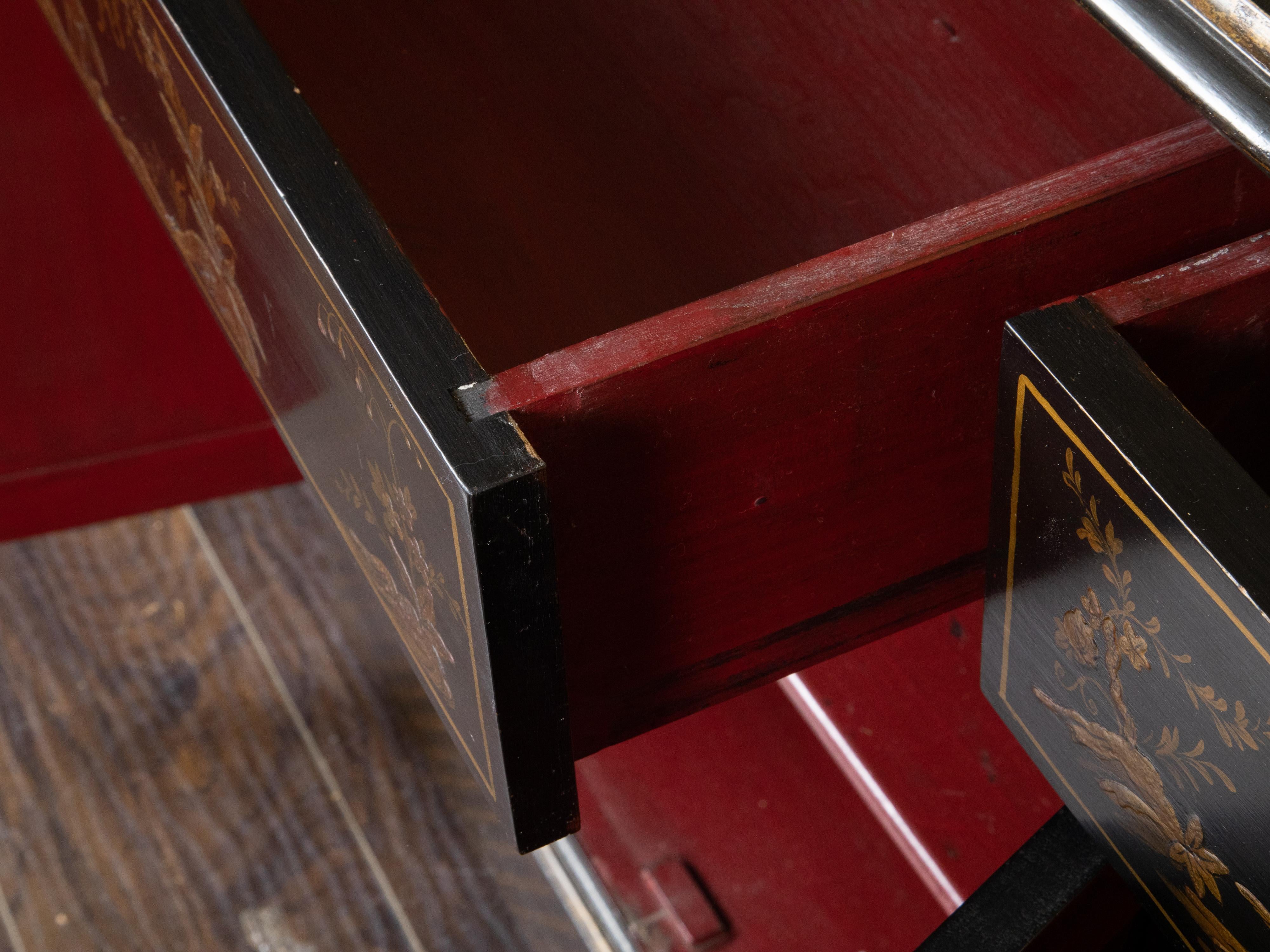 Englisches zweiteiliges Bücherregal aus den 1880er Jahren mit schwarzer und goldener Bruchfront und Chinoiserie-Dekor im Angebot 5