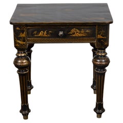 Antique English 1880s Black and Gold Japanned Side Table with Chinoiserie Décor