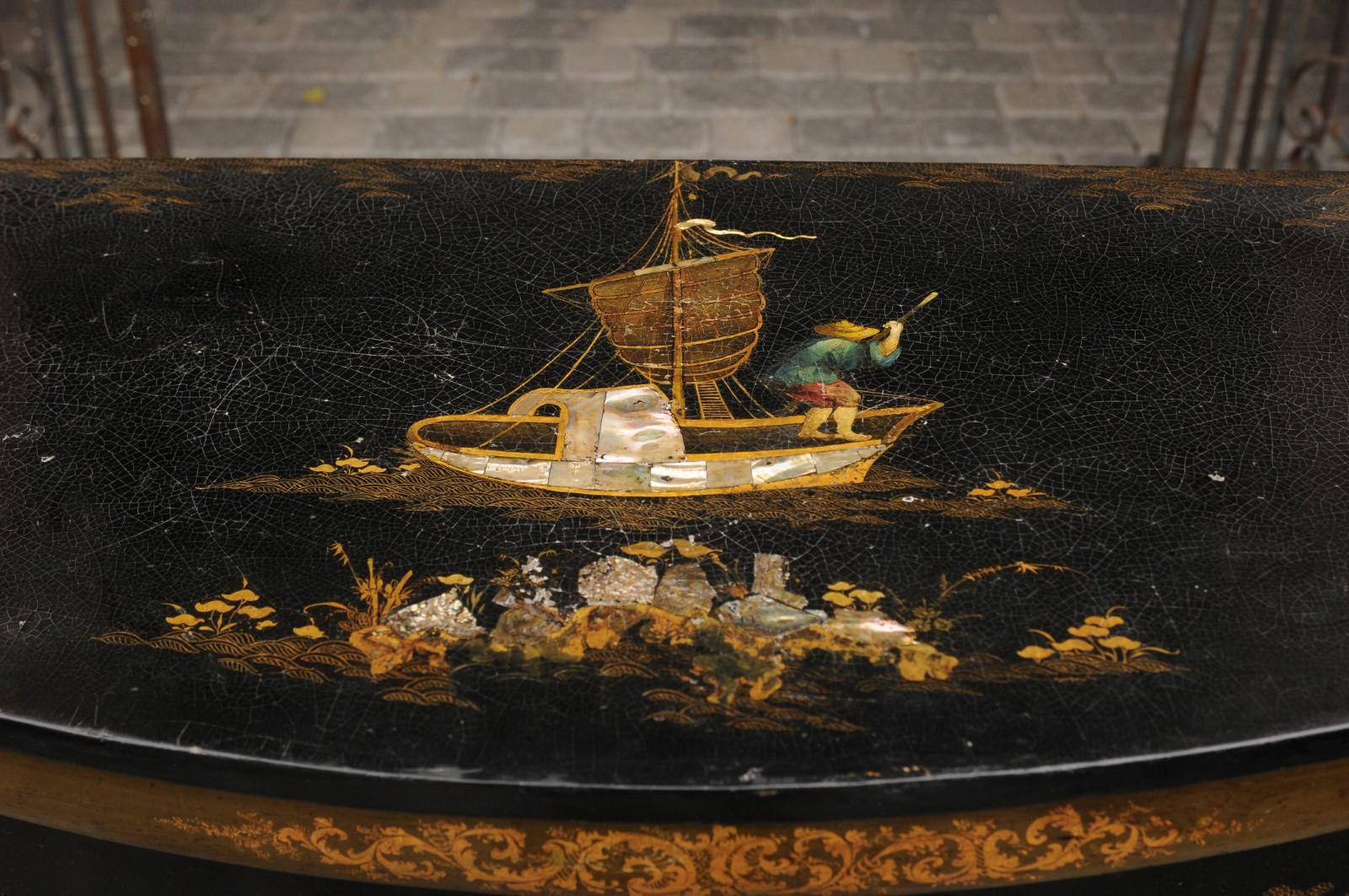 19th Century English 1880s Black Lacquered Two-Door Credenza with Gilded Chinoiserie Décor