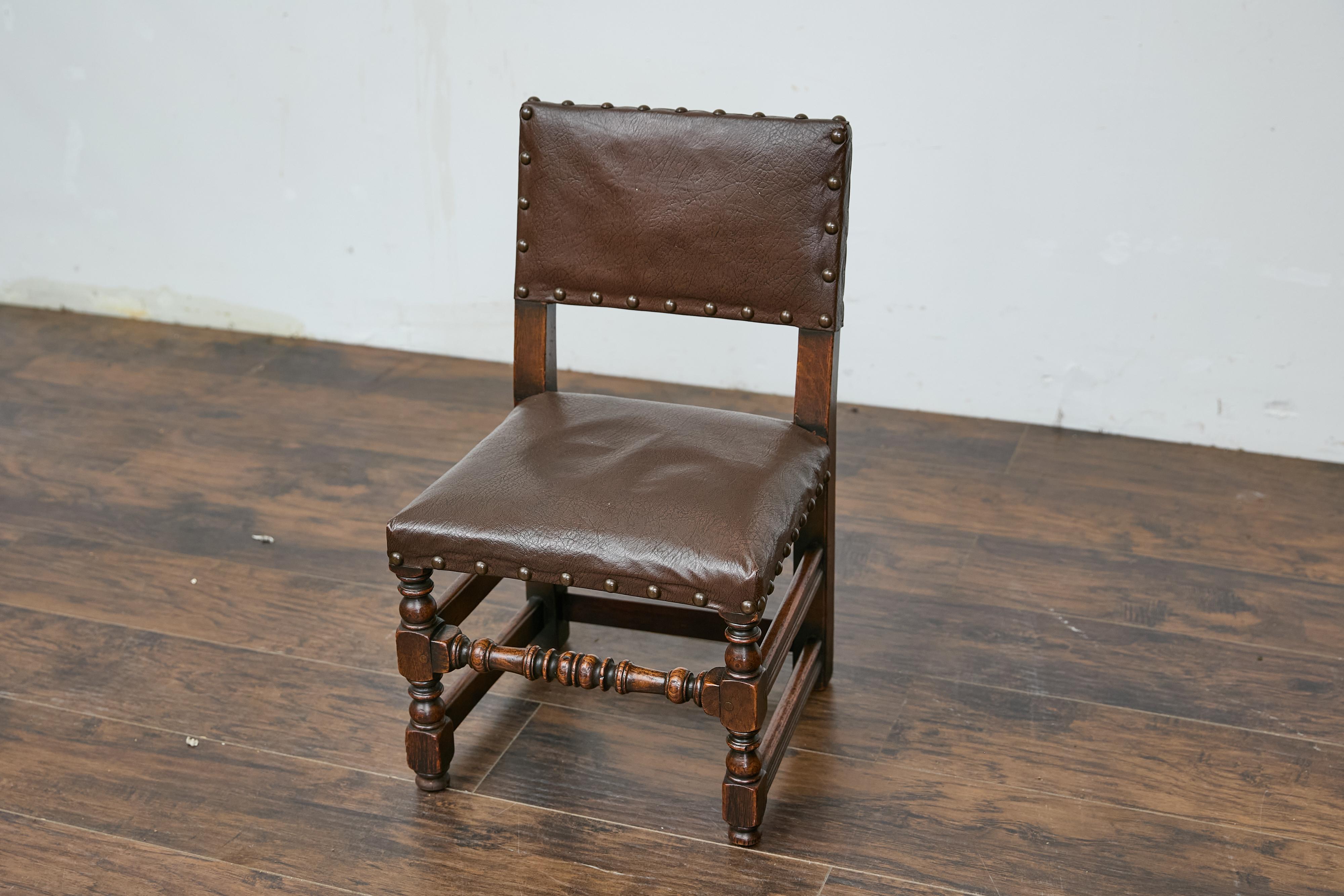 English 1880s Child's Chair with Turned Legs and Oil Cloth Upholstery In Good Condition For Sale In Atlanta, GA