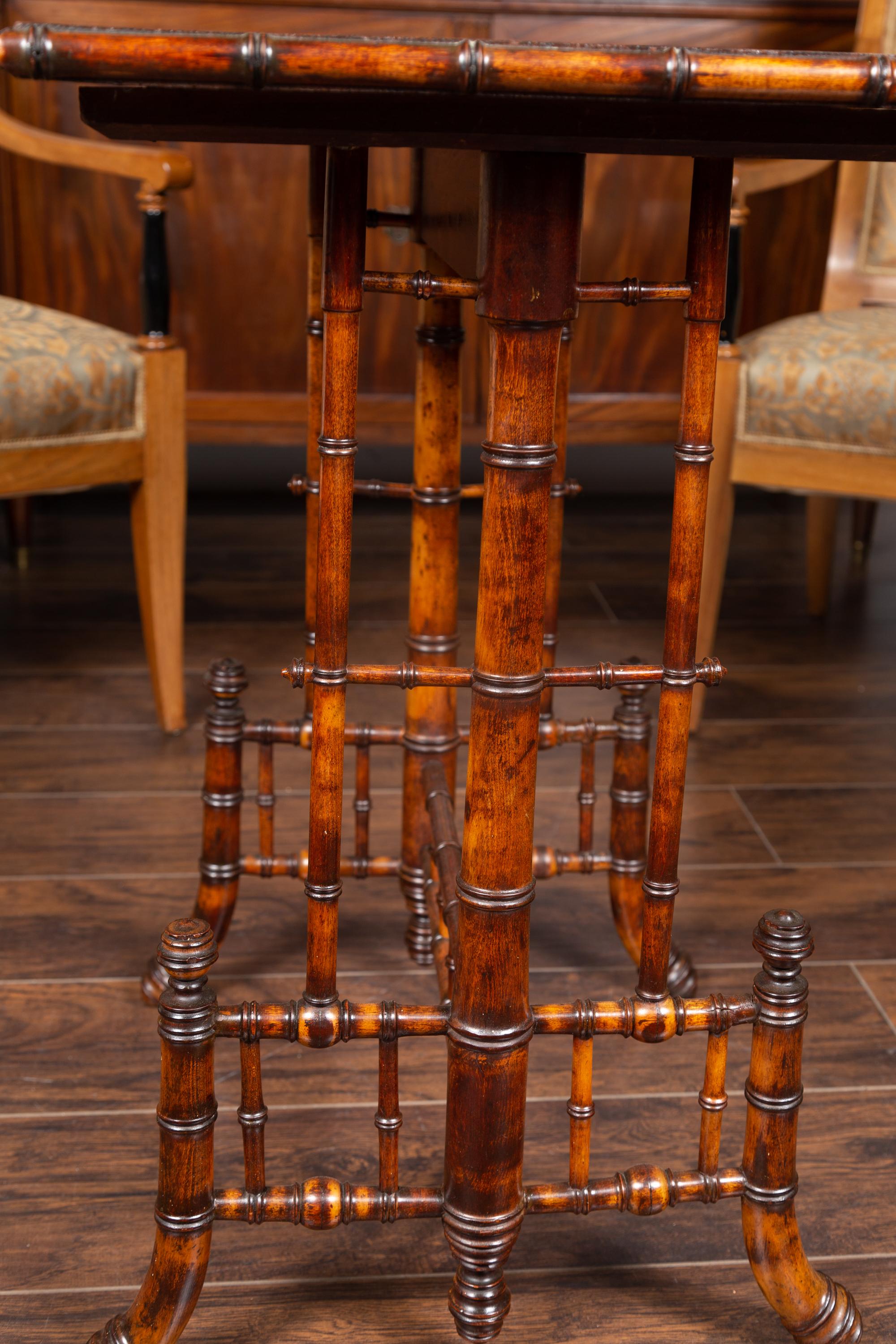 English 1880s Chinese Chippendale Style Faux Bamboo Walnut Side Table 7