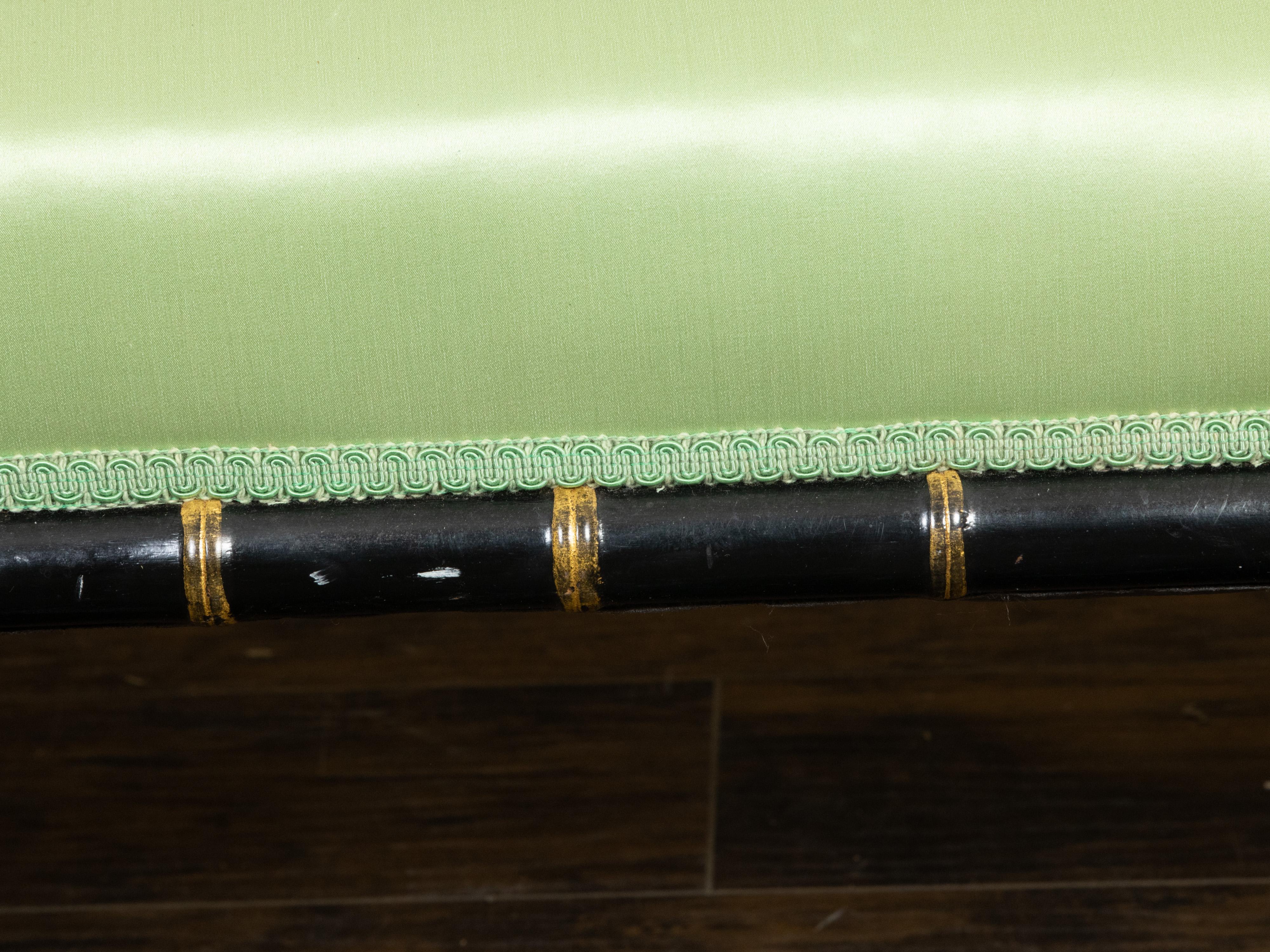 English 1880s Ebonized Faux Bamboo Bench with Gilt Accents and Green Upholstery 4