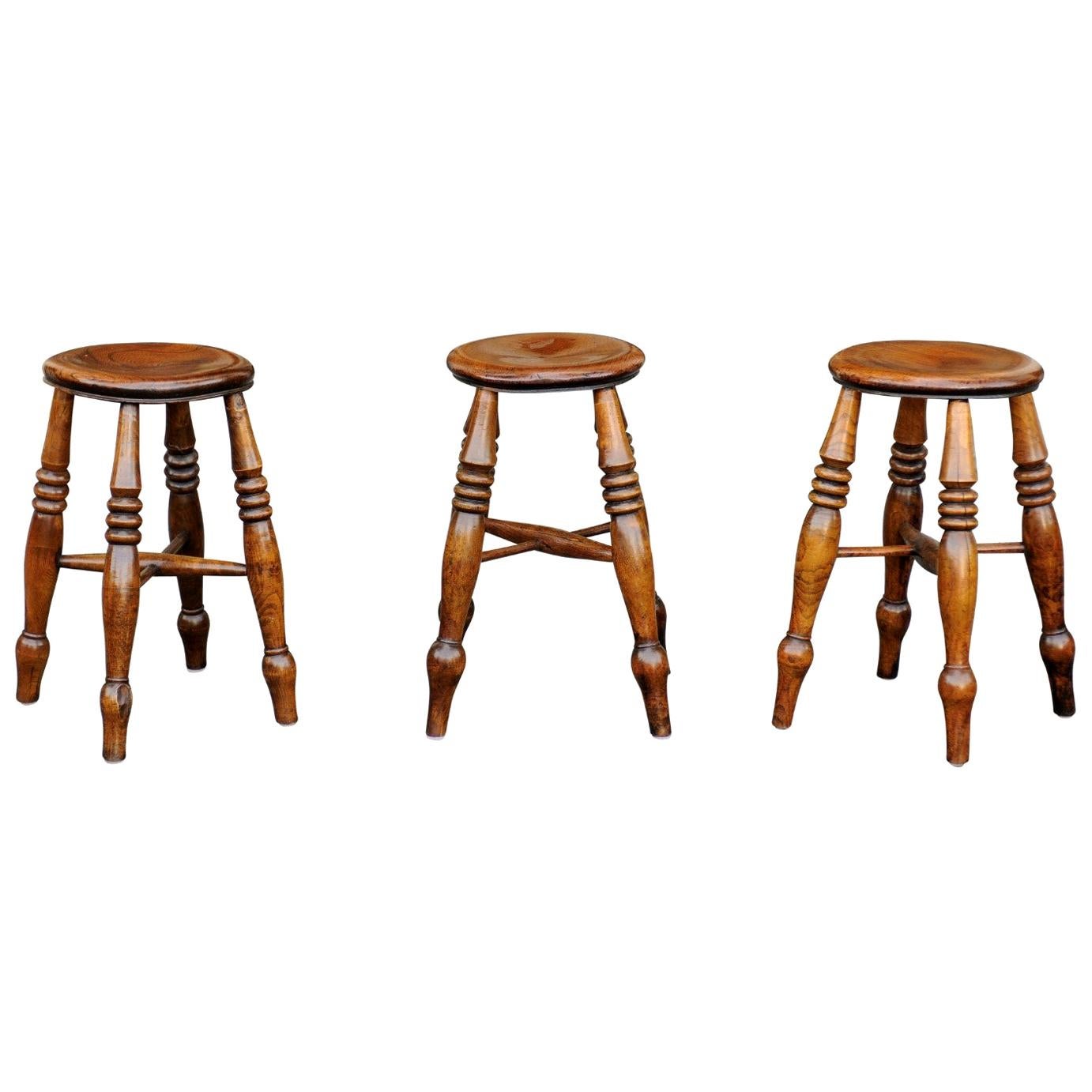English 1880s Elm Stools with Turned Legs and Spindle-Shaped Cross Stretchers