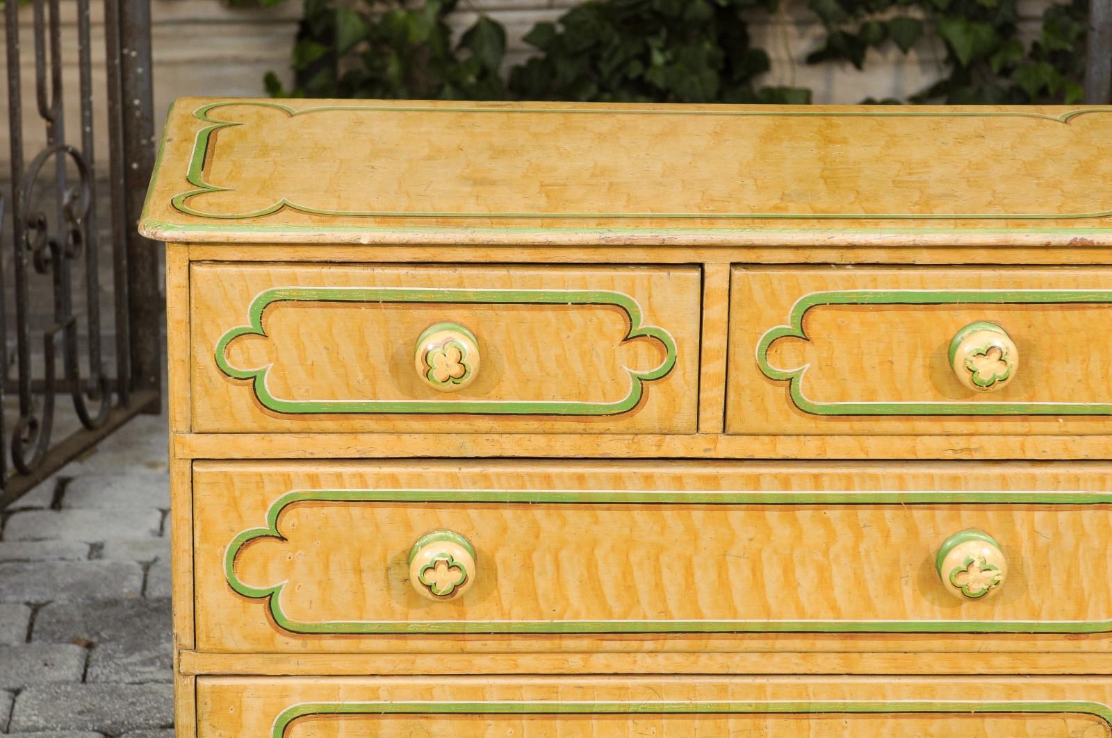 English 1880s Four-Drawer Goldenrod Chest with Green Painted Cartouche Motifs 6