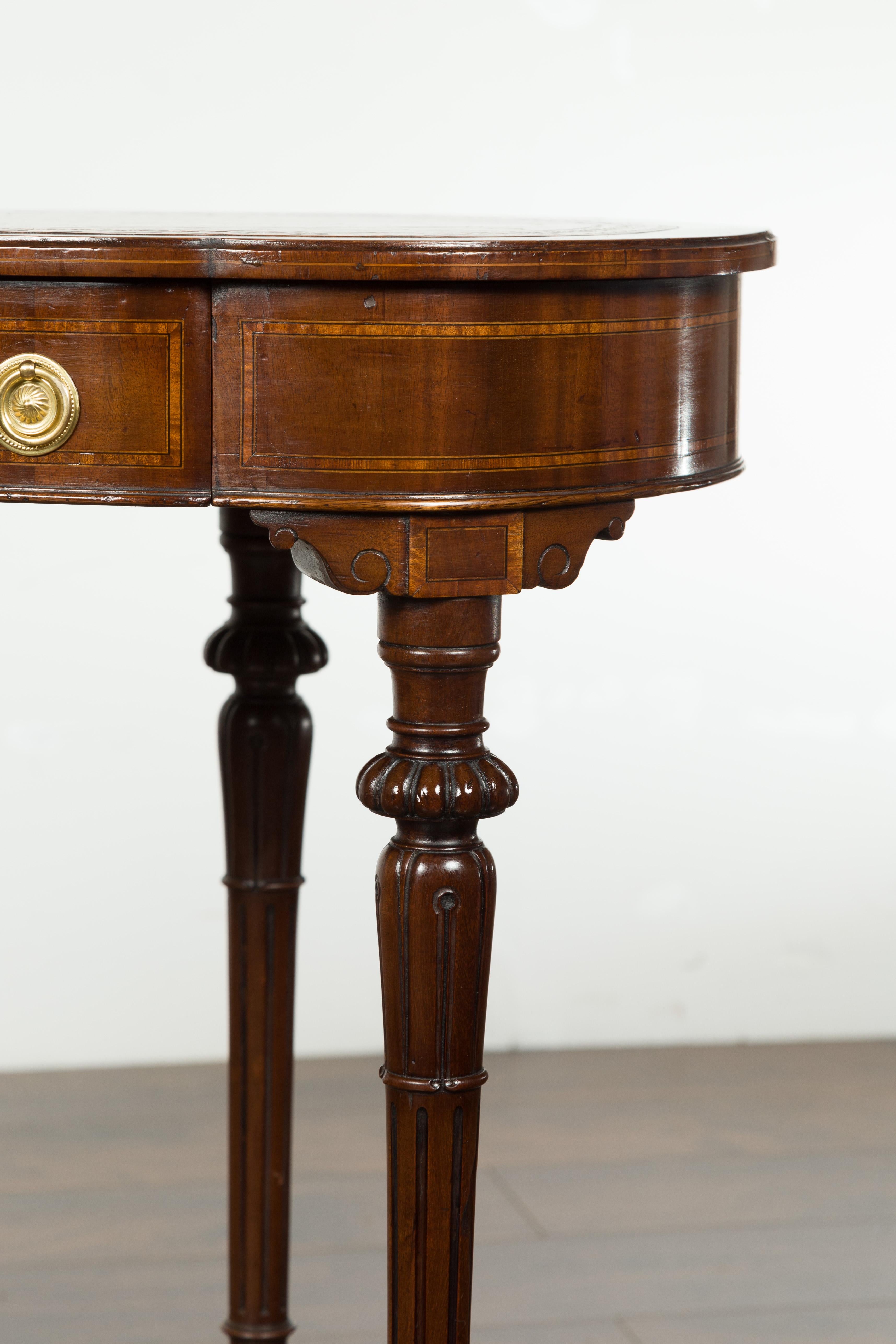 English 1880s Mahogany Kidney Table with Leather Top, Banding and Casters 6