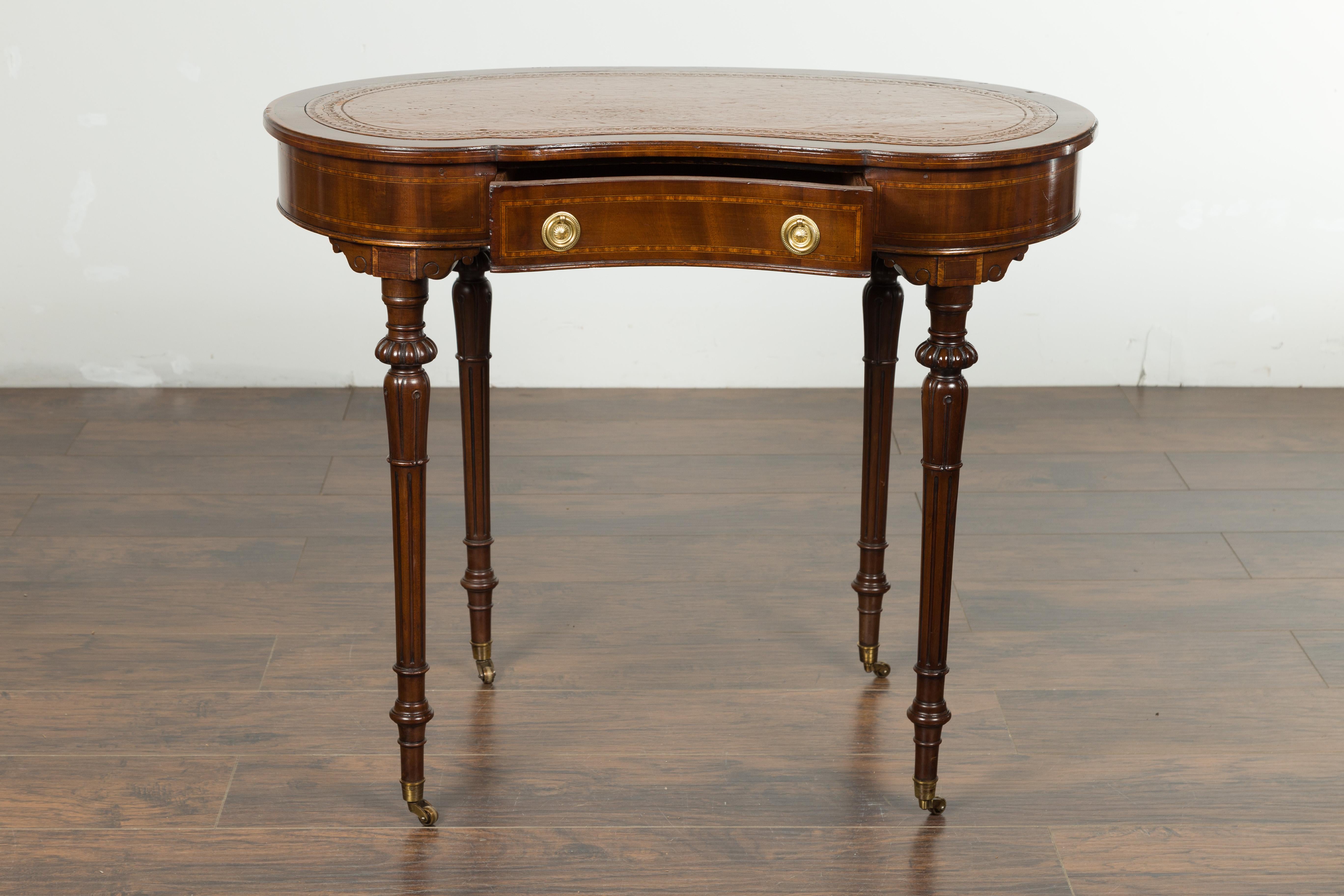 English 1880s Mahogany Kidney Table with Leather Top, Banding and Casters 7