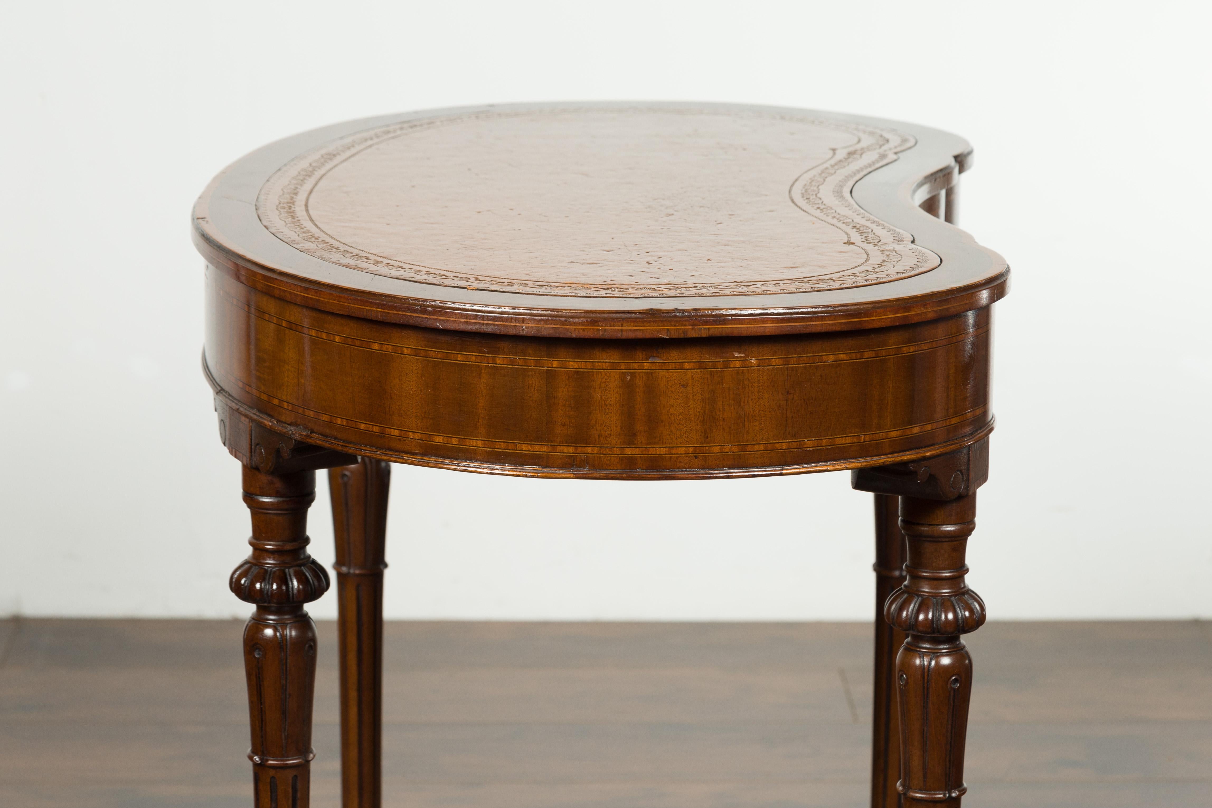 English 1880s Mahogany Kidney Table with Leather Top, Banding and Casters 11