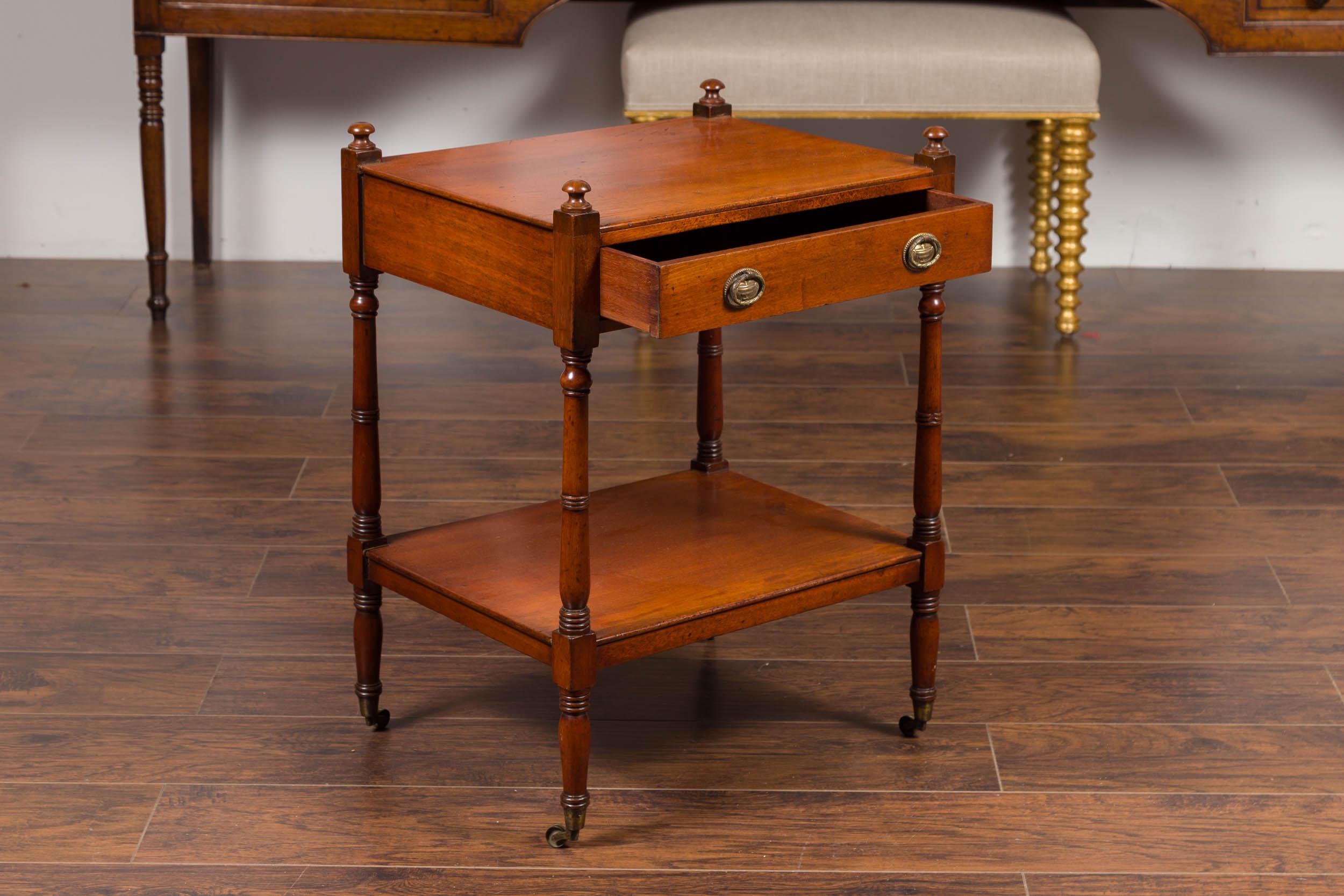 English 1880s Mahogany Trolley with Single Drawer, Lower Shelf and Casters 1